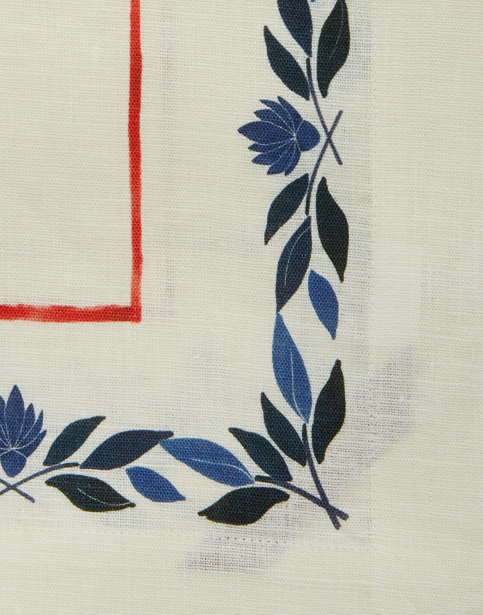 La DoubleJ Large Tablecloth Wildbird Plac&eacute;e Blue TBC0018LIN008BIR04BU03