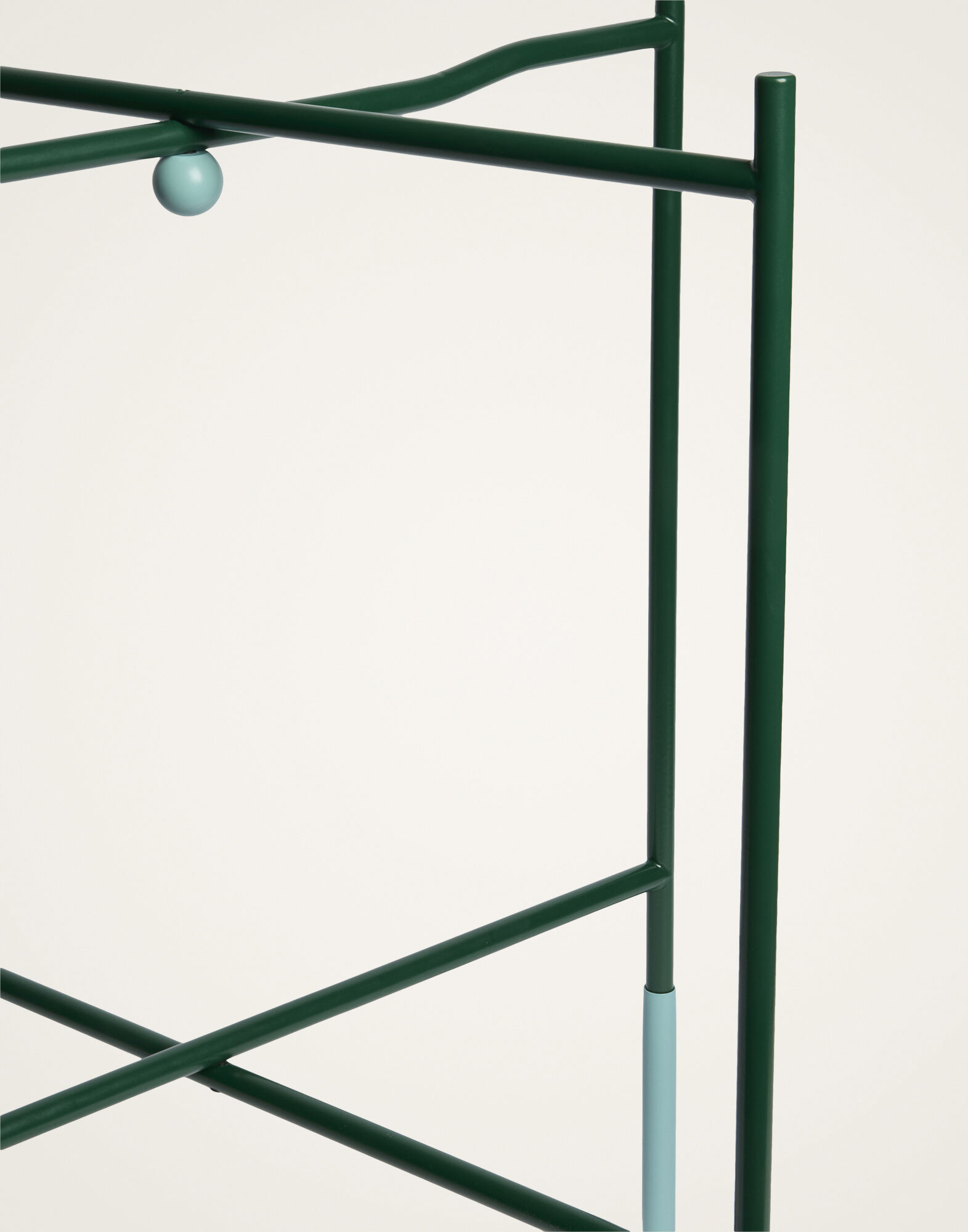 La DoubleJ Foldable Tray Stand Solid Green FTS0001MTL001SOLIDGR02