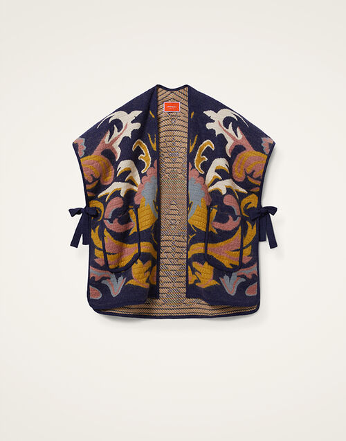 La DoubleJ In My Power Knit Scarf Cape Multicolor Navy & Cream SCA0083KNI177VA401BU06