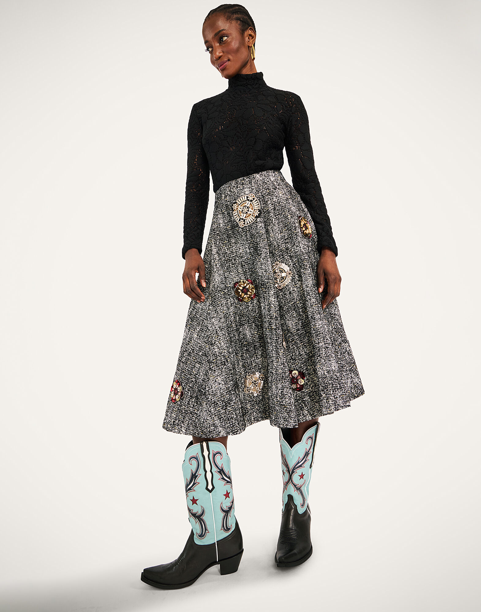 La DoubleJ Dolce Vita Skirt Solid Black & White SKI0175EMB116NUC05BL03