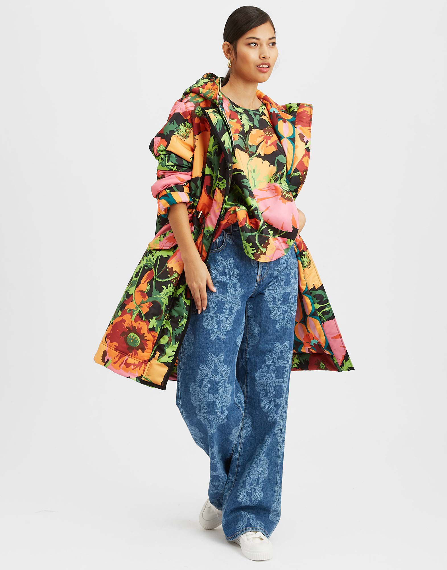 La DoubleJ After Party Parka Wonderland Black JAC0083FAI001WON01BL01