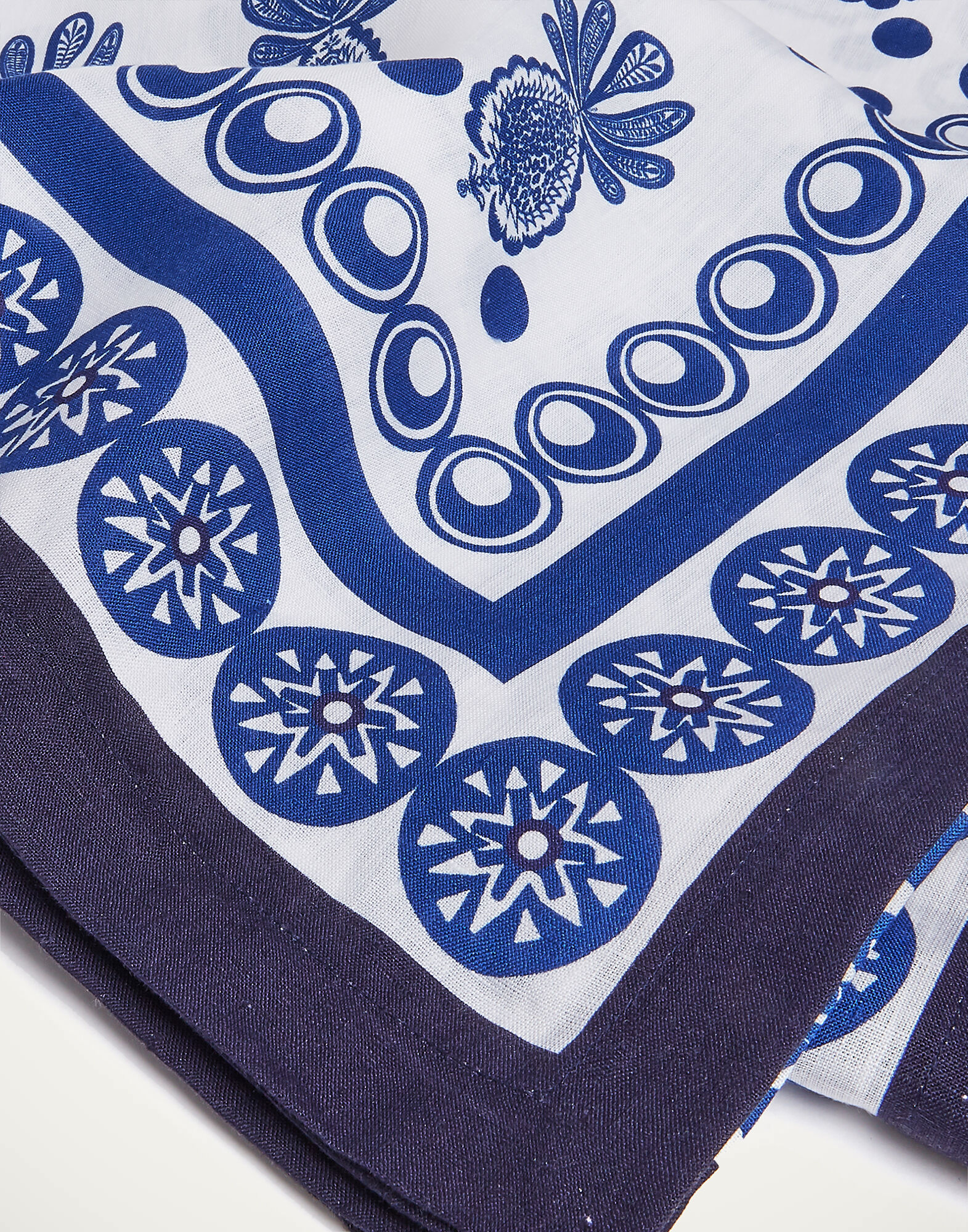 La DoubleJ Medium Tablecloth Big Pineapple Blu (Plac&eacute;e) TBC0002LIN001PNP0016