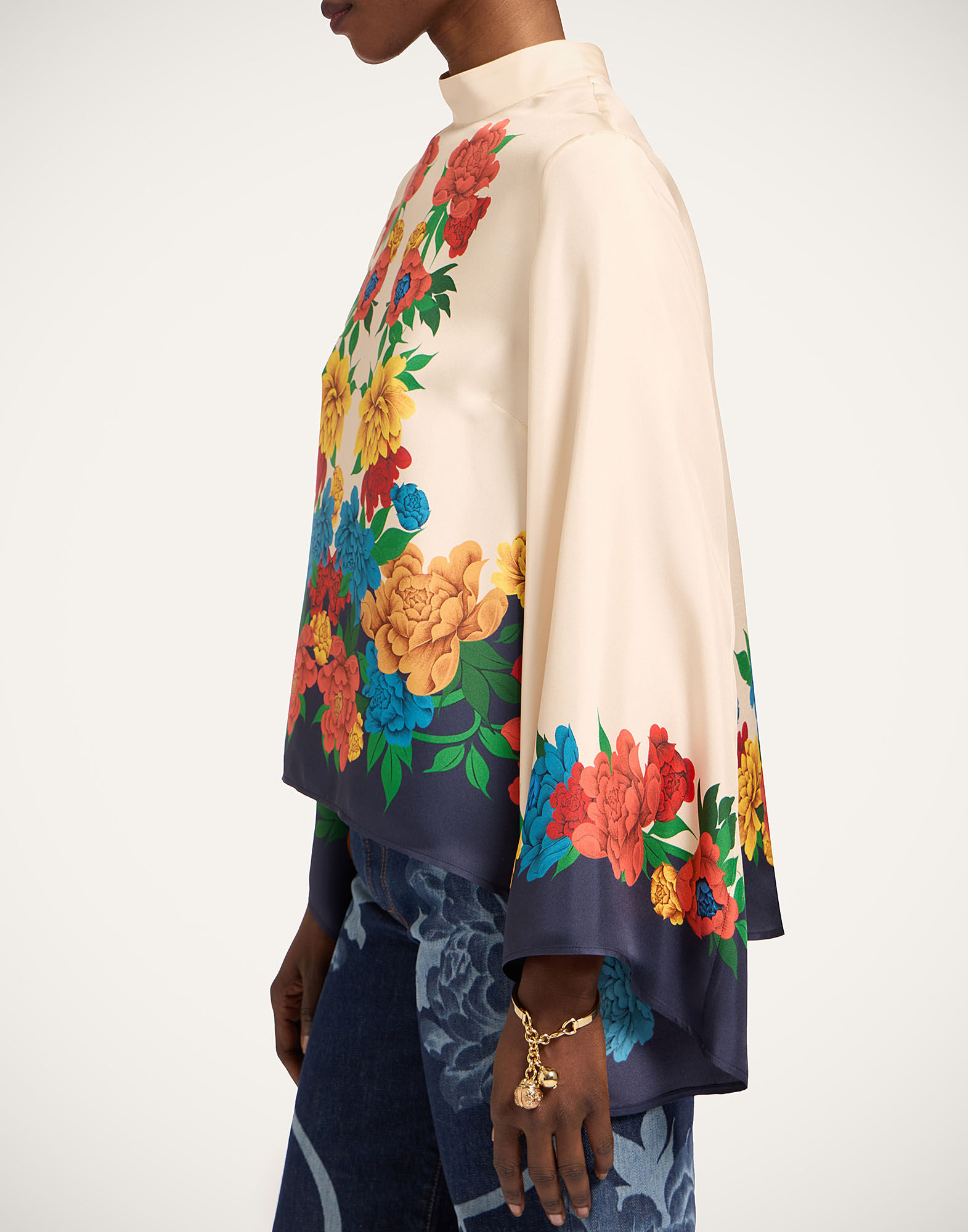 La DoubleJ Make An Exit Top Princess Peony Plac&eacute;e Ivory TOP0117SIL017PPE02WH04