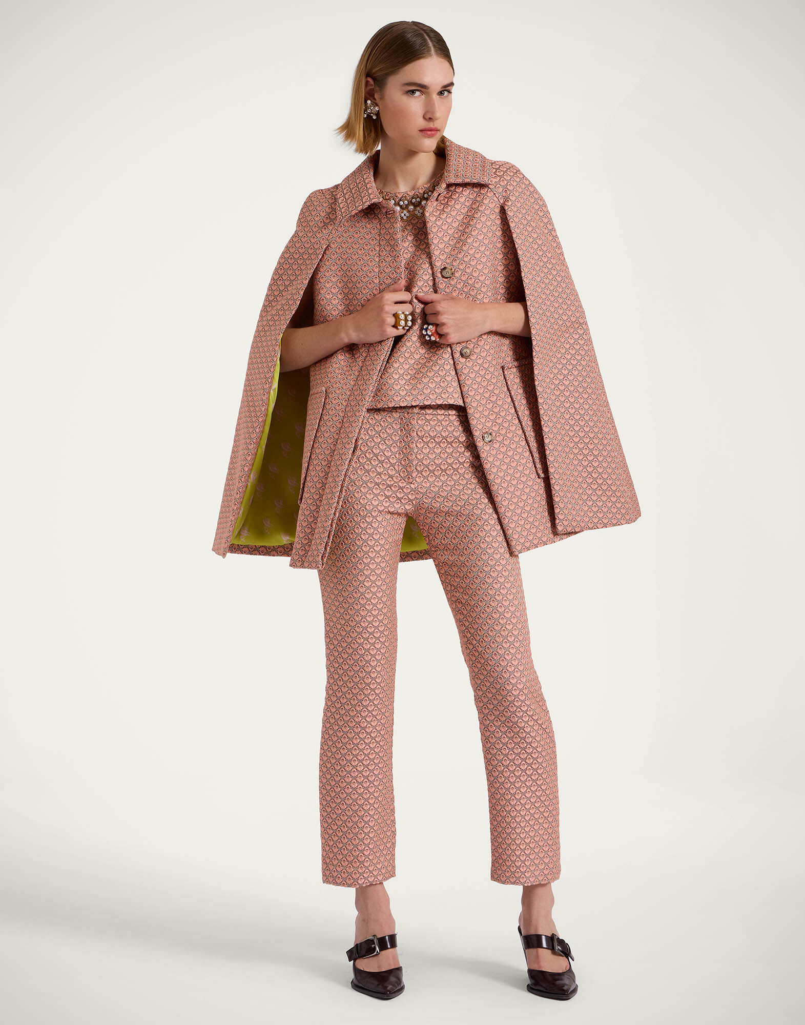 La DoubleJ 24/7 Pants Tulip Pale Pink TRO0069JCQ088TUL05PI02