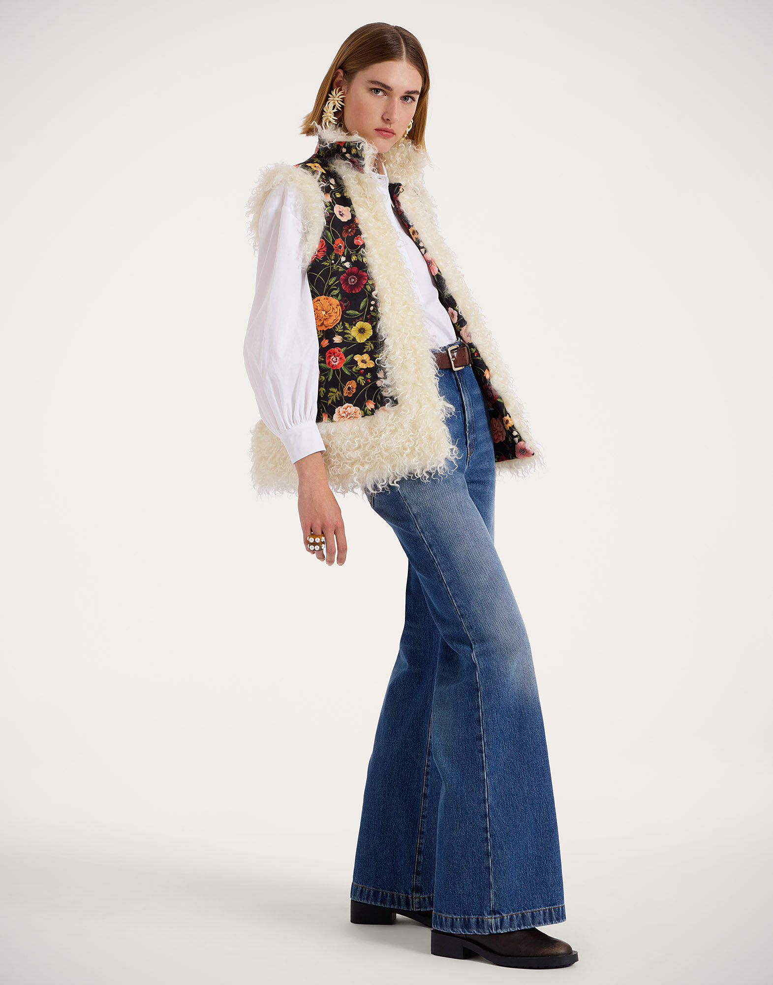 La DoubleJ Sleeveless Folk Jacket Botticelli Black JAC0046JER034CEL01BL01