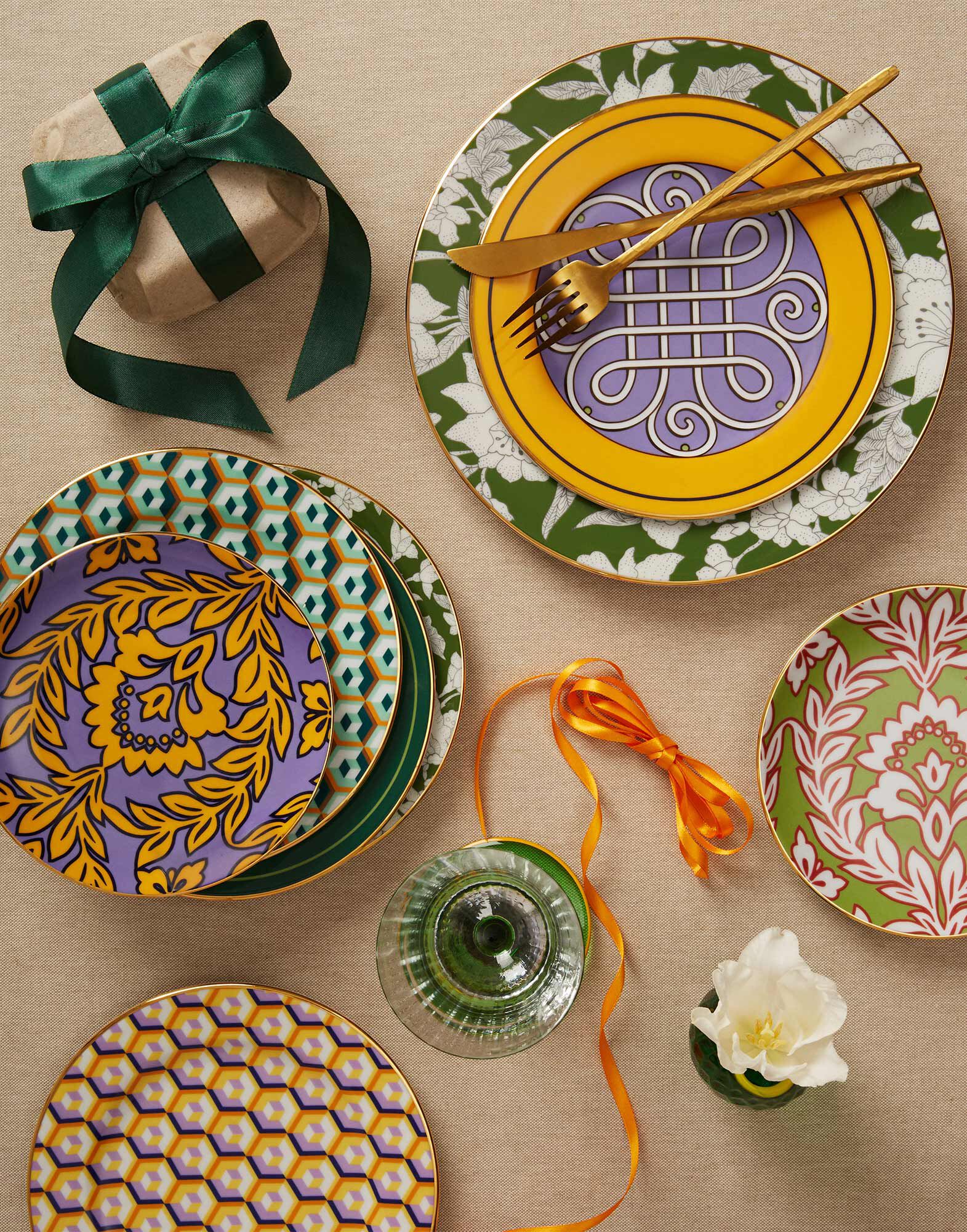 La DoubleJ Side Plates Set Of 4 Winter Garland DIS0079CER001GRL0010