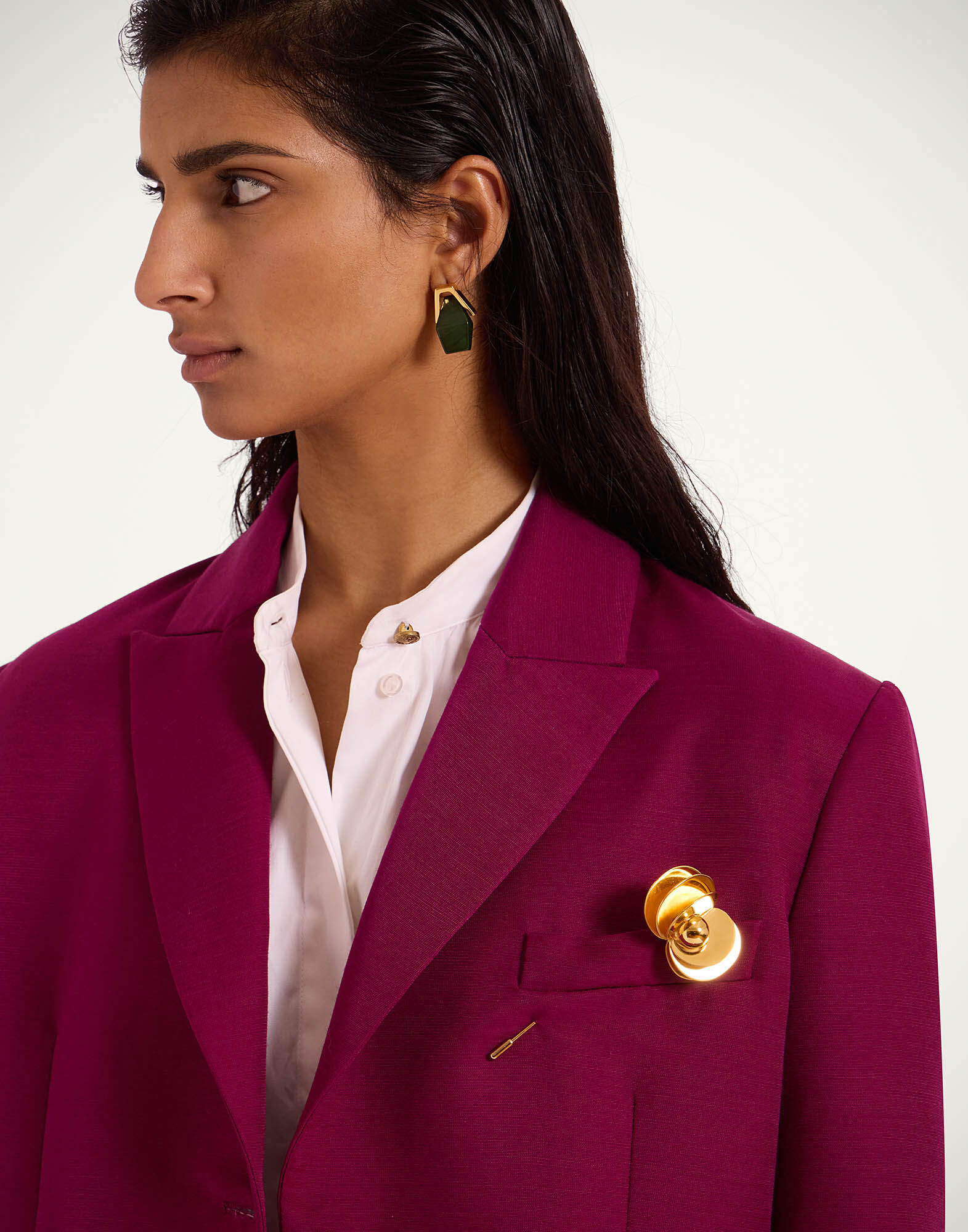 La DoubleJ Aura Pin 24k Gold Plate BCH0001BRA003SOLIDYE05