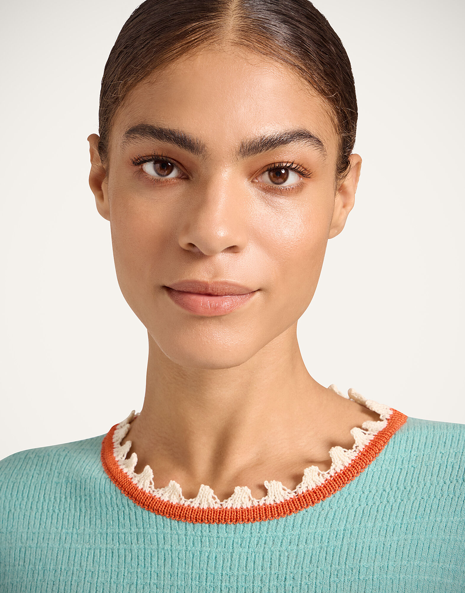 La DoubleJ Picket Crew Neck Solid Teal PUL0308KNI171SOLIDBU07