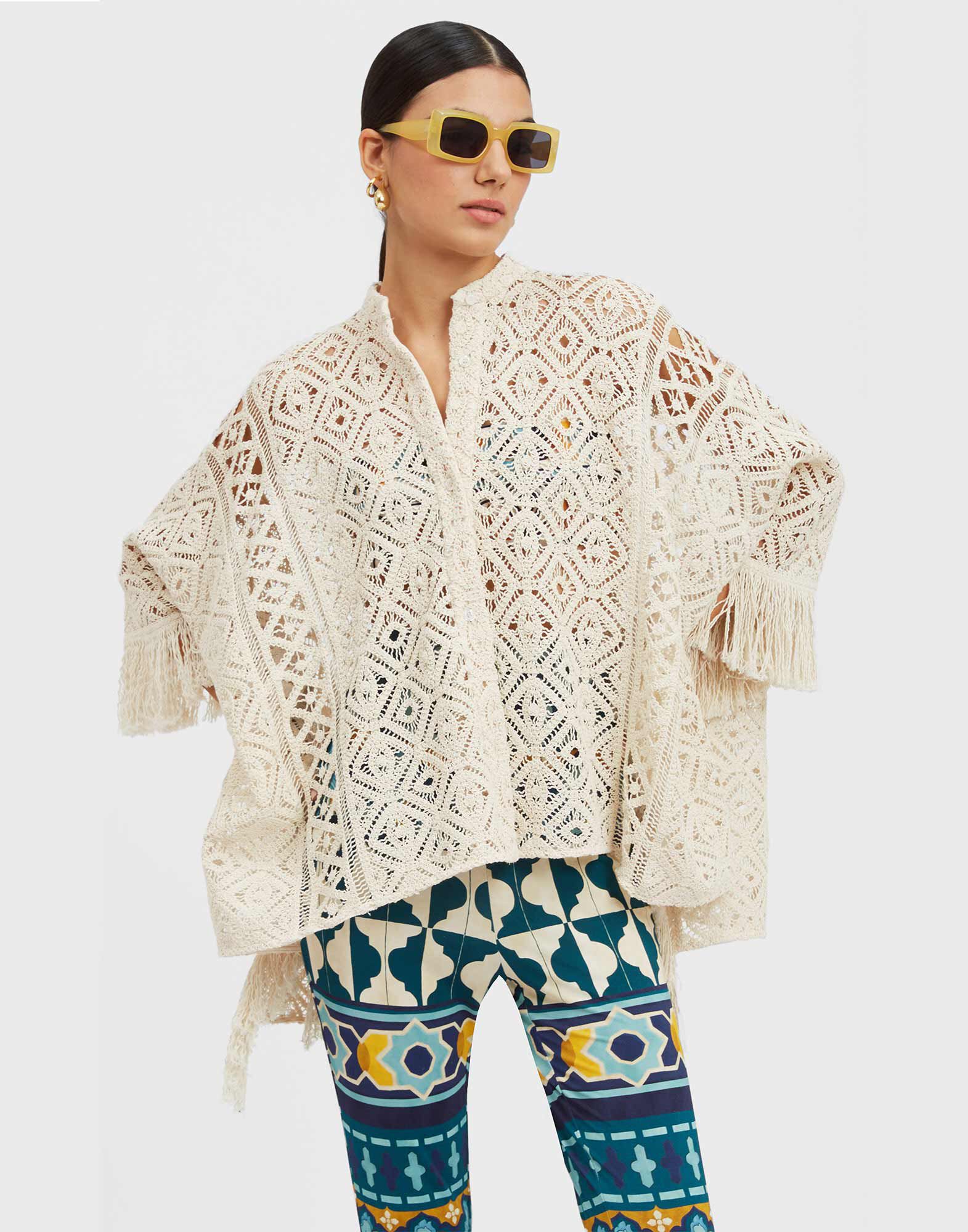 La DoubleJ Lacey Foulard Shirt Plaza Cream SHI0088JCQ080PLA03WH03