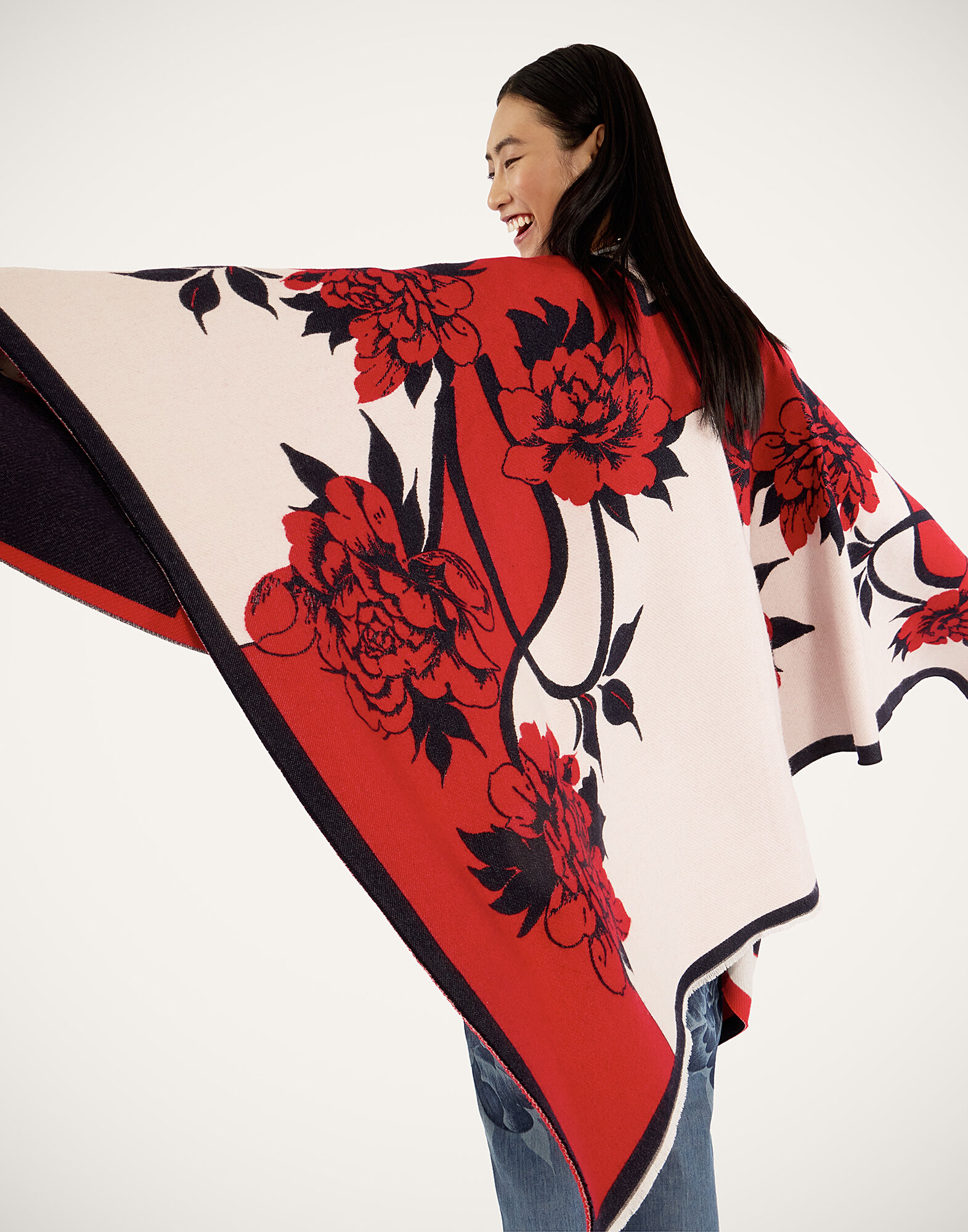 La DoubleJ Soul Poncho Queen Peony Plac&eacute;e Red SCA0059WOL025QPE02RE01