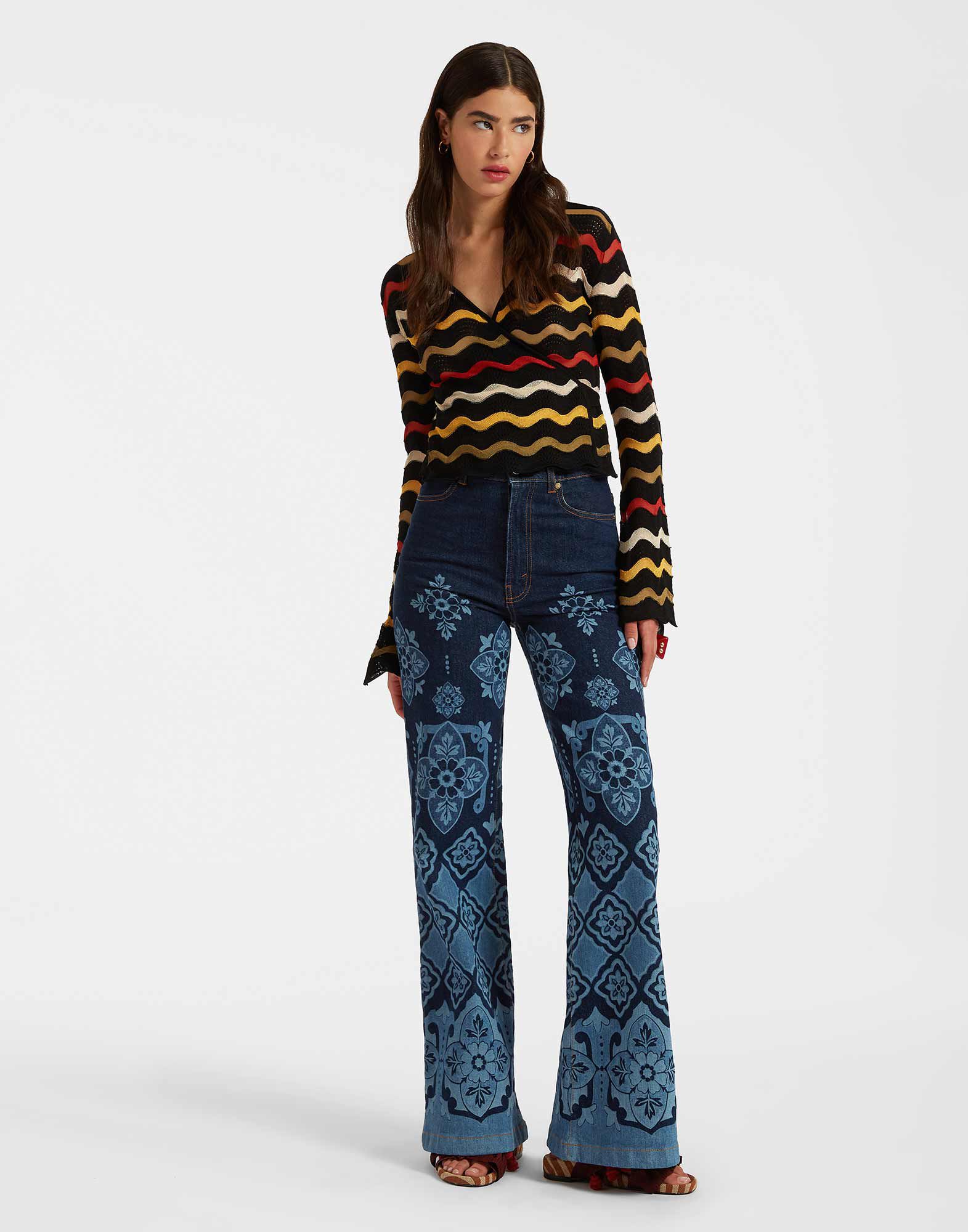 La DoubleJ Zephyr Top Black PUL0200KNI112VA247BL01