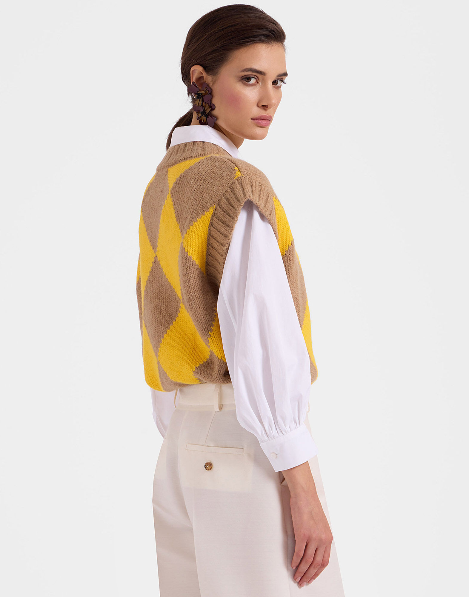 La DoubleJ Argyle Gilet Camel/Yellow TOP0077KNI064VAR0125