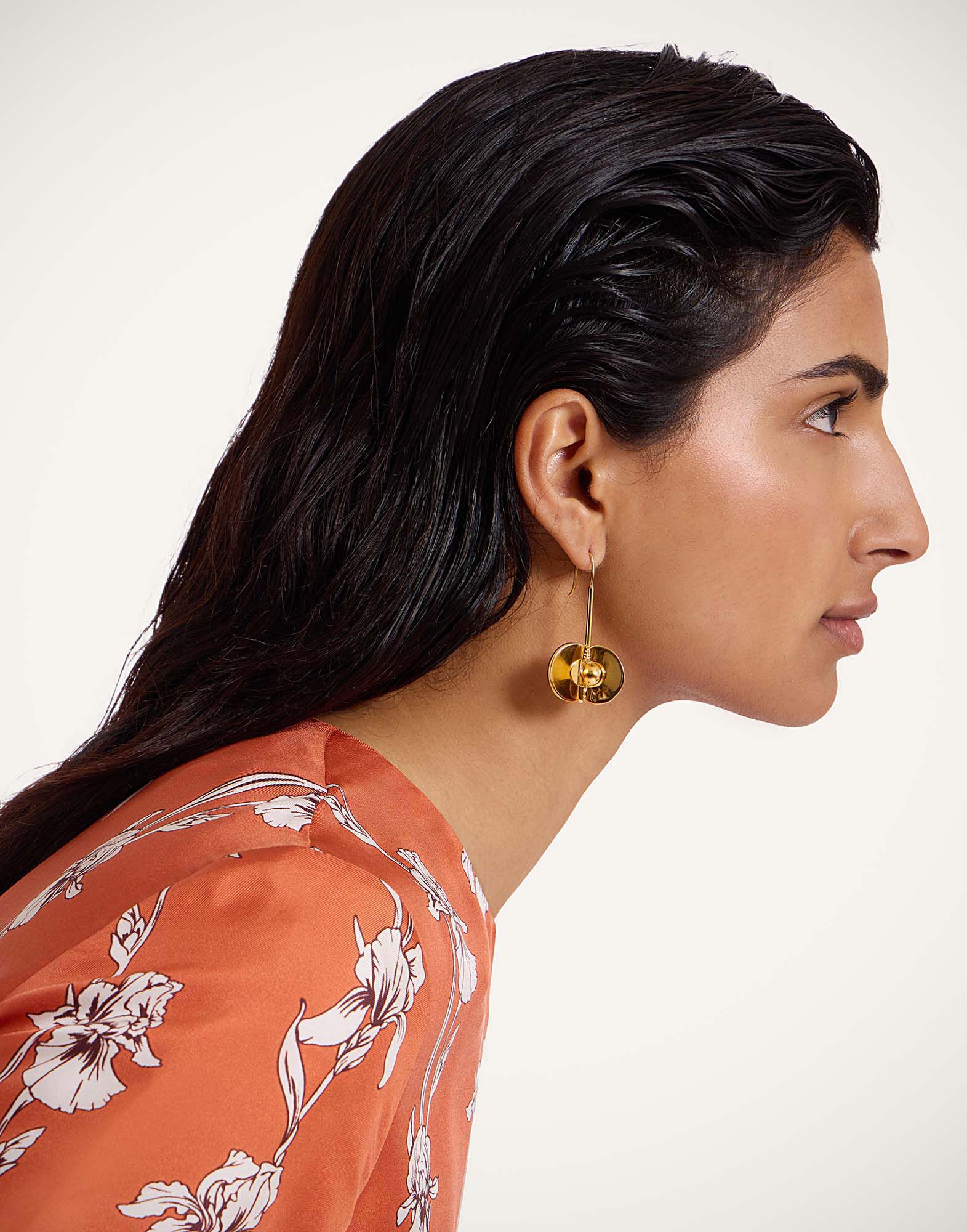 La DoubleJ Aura Earrings 24k Gold Plate EAR0050BRA003SOLIDYE05