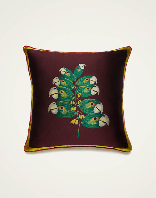 La DoubleJ Cushion Parrotstem Aubergine CUS0031JCQ123PAS03PU07