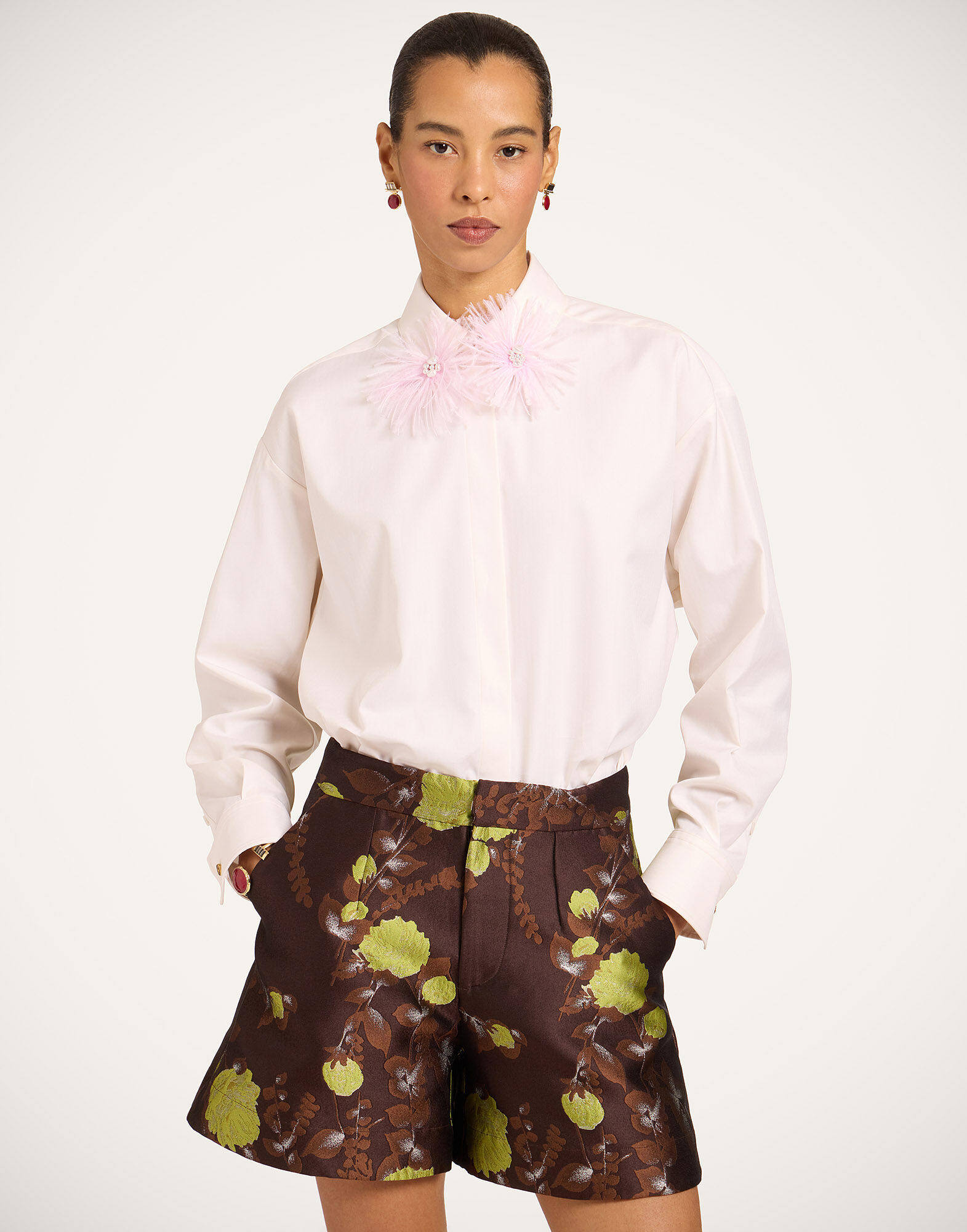 La DoubleJ Long Sleeves Club Shirt Solid Ecru SHI0180COT100SOLIDBR05
