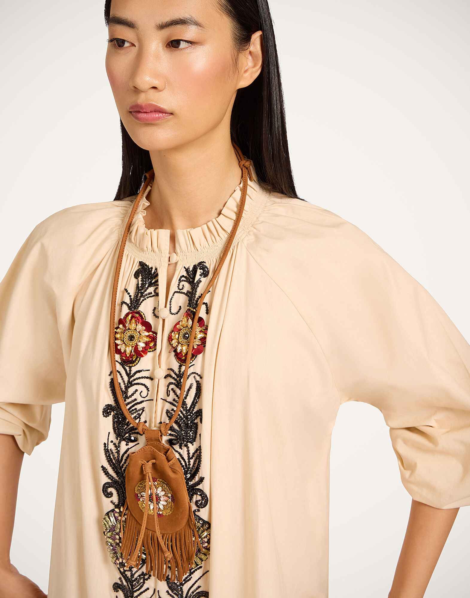 La DoubleJ Power Pouch Solid Tan BAG0087LEA016SOLIDBR17