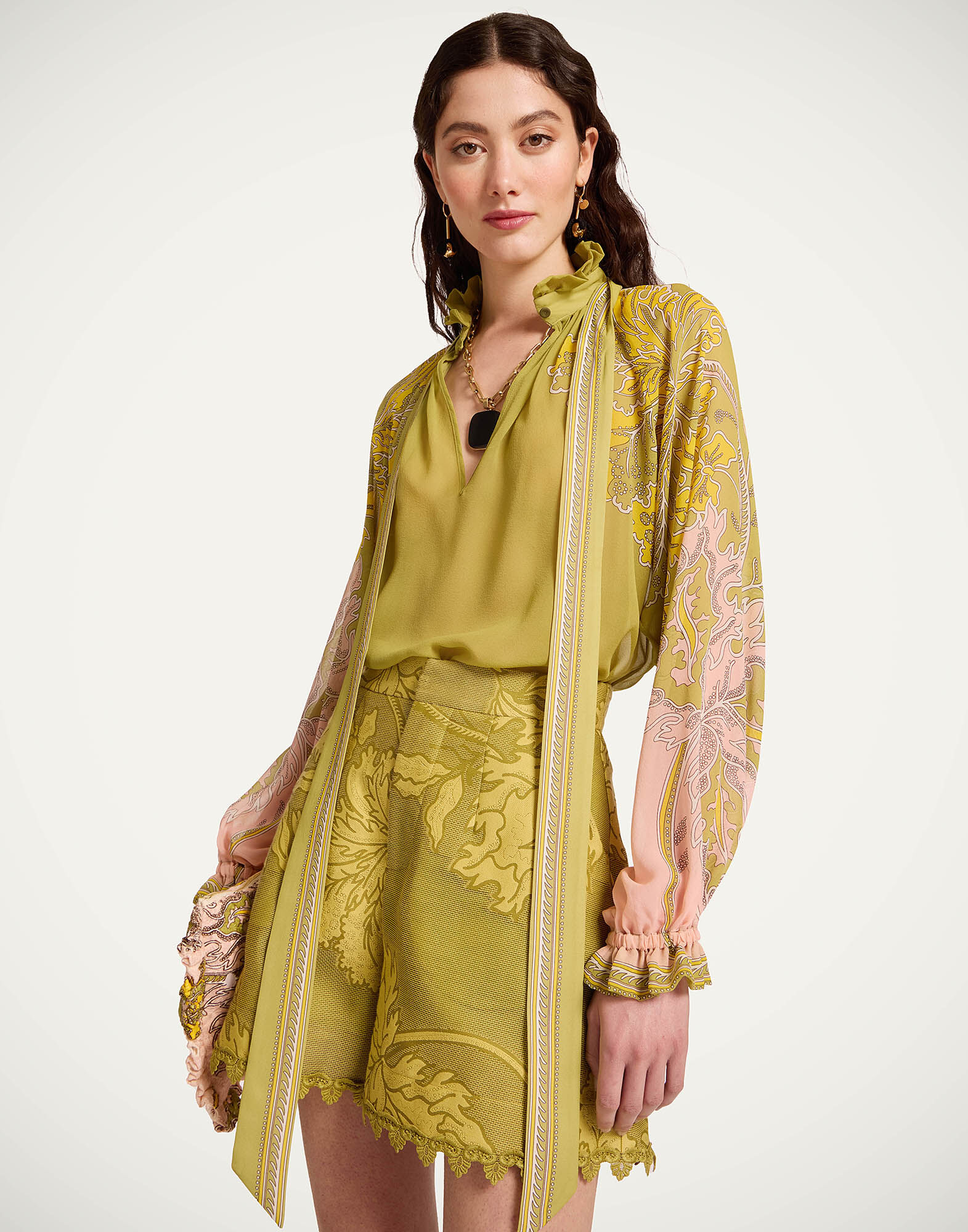 La DoubleJ Cerere Blouse Swathe Plac&eacute;e Green SHI0086SIL014SWA03GR02