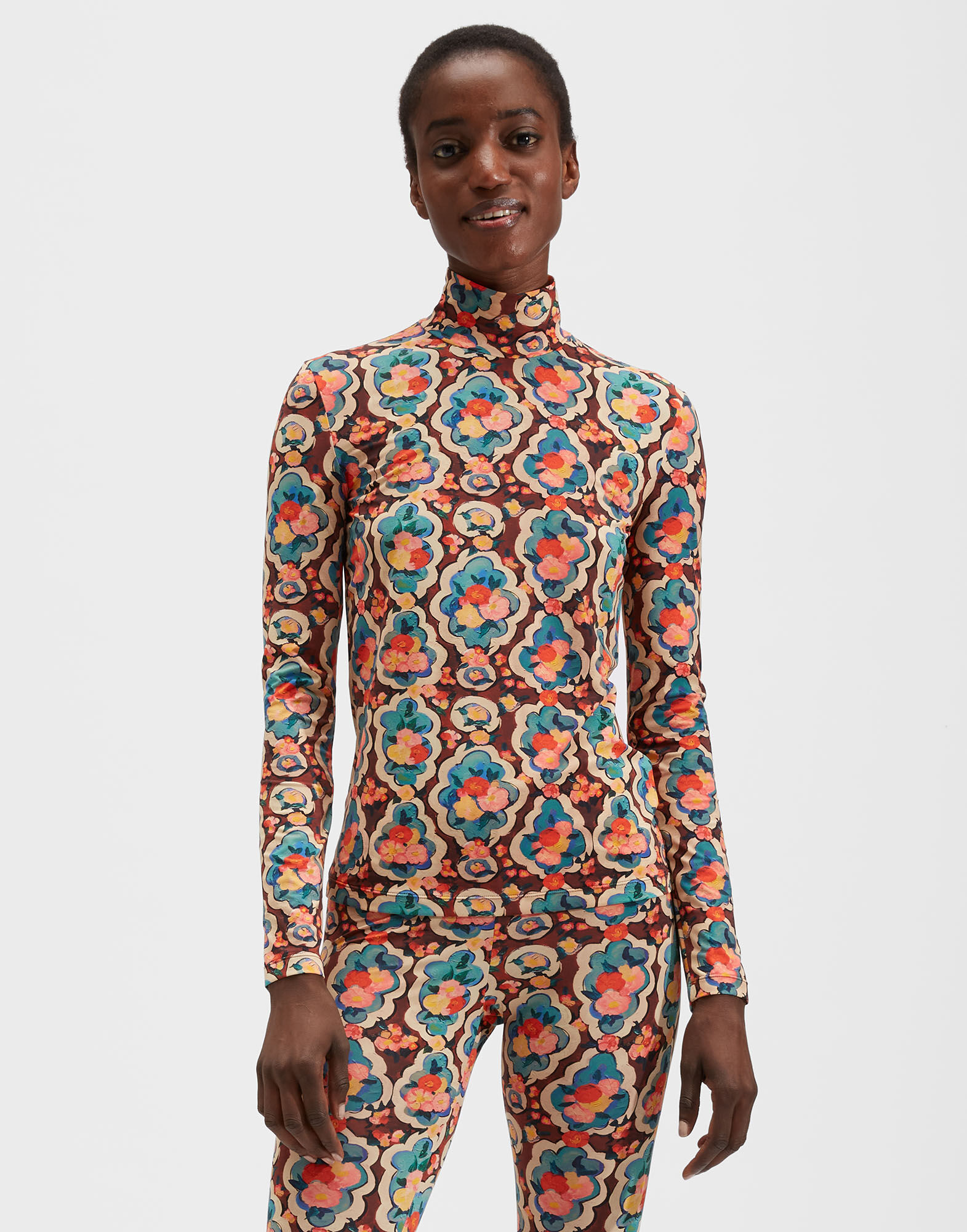 La DoubleJ Turtleneck Matisse SHI0030JER005MAT0001