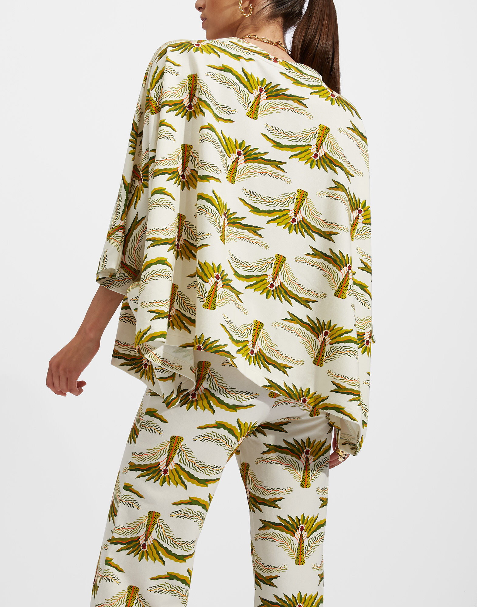 La DoubleJ Meditation Poncho Palme TOP0055JER020PLM0001