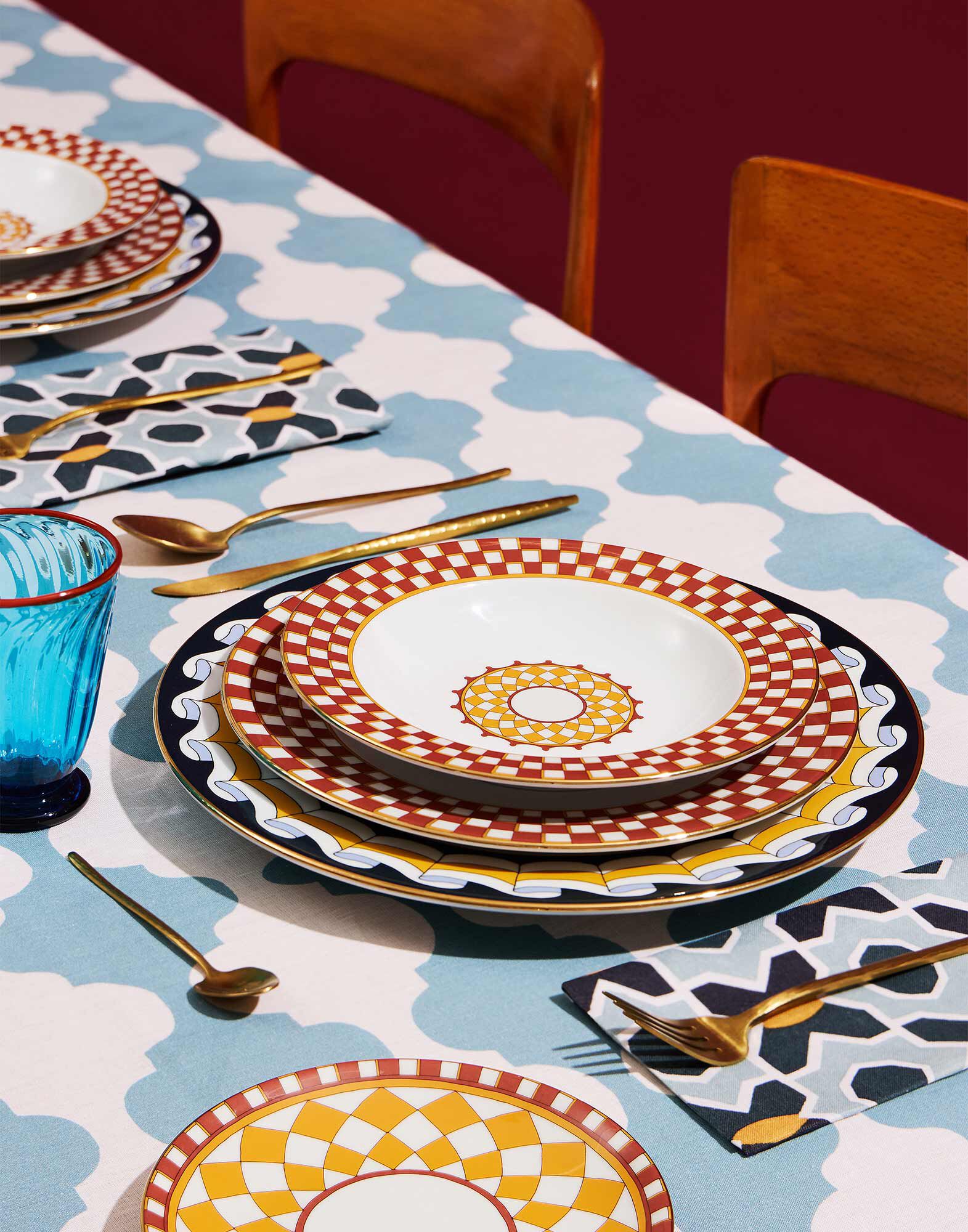 La DoubleJ Dinner Plates Set Of 2 Apollo Brick DIN0002CER001APL01RE06