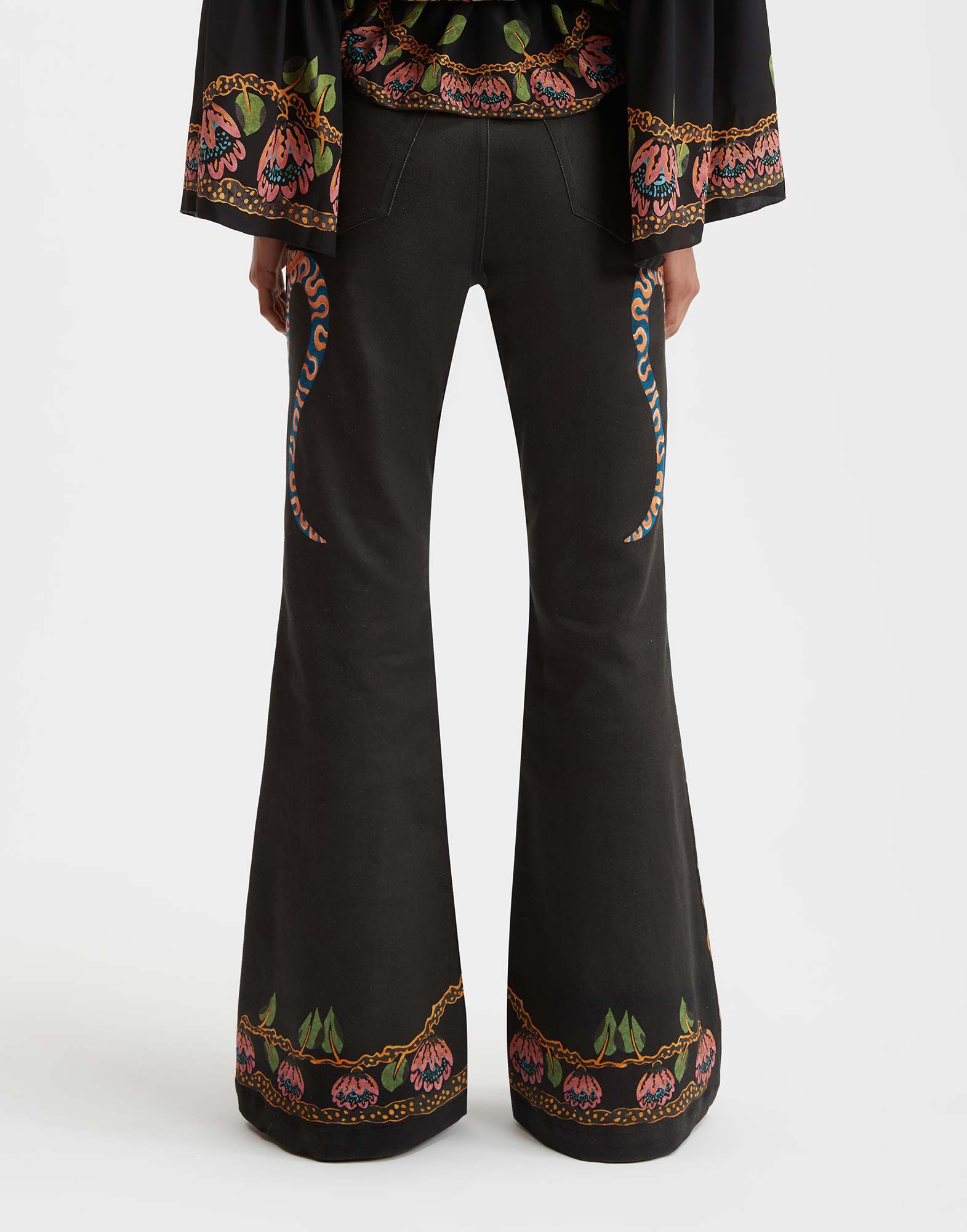 La DoubleJ Superflare Jeans Eve Black TRO0126DEN001EEC01BL01