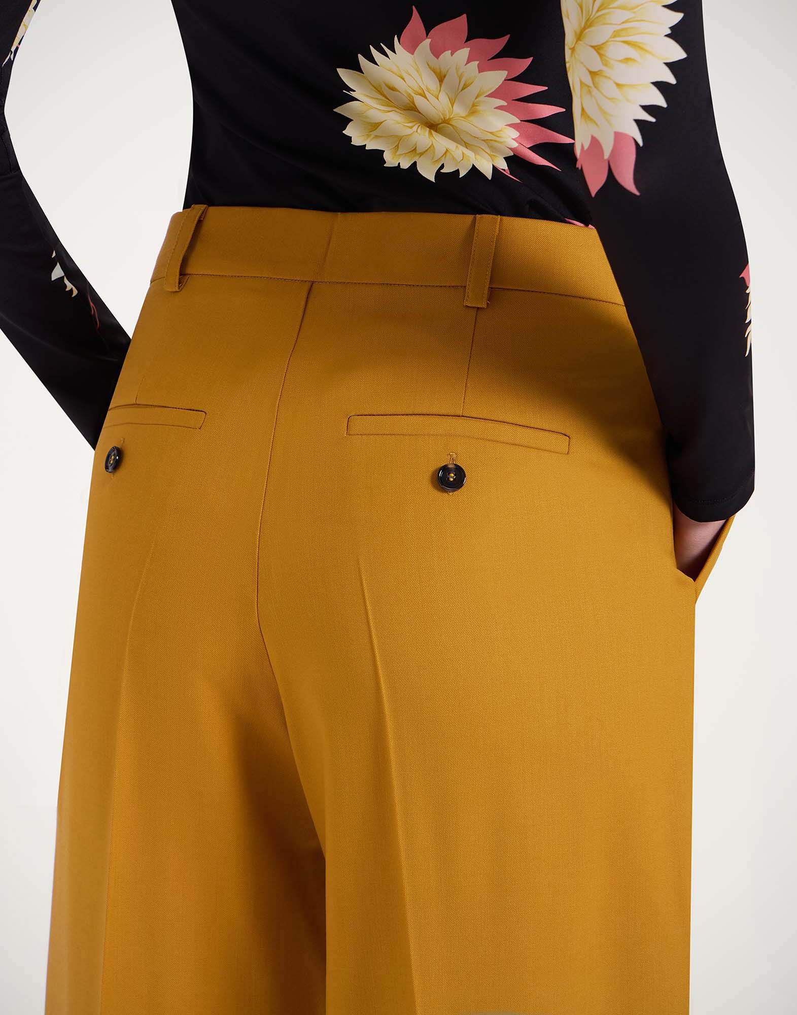 La DoubleJ Loose Pants Solid Dark Yellow TRO0135WOL023SOLIDYE03