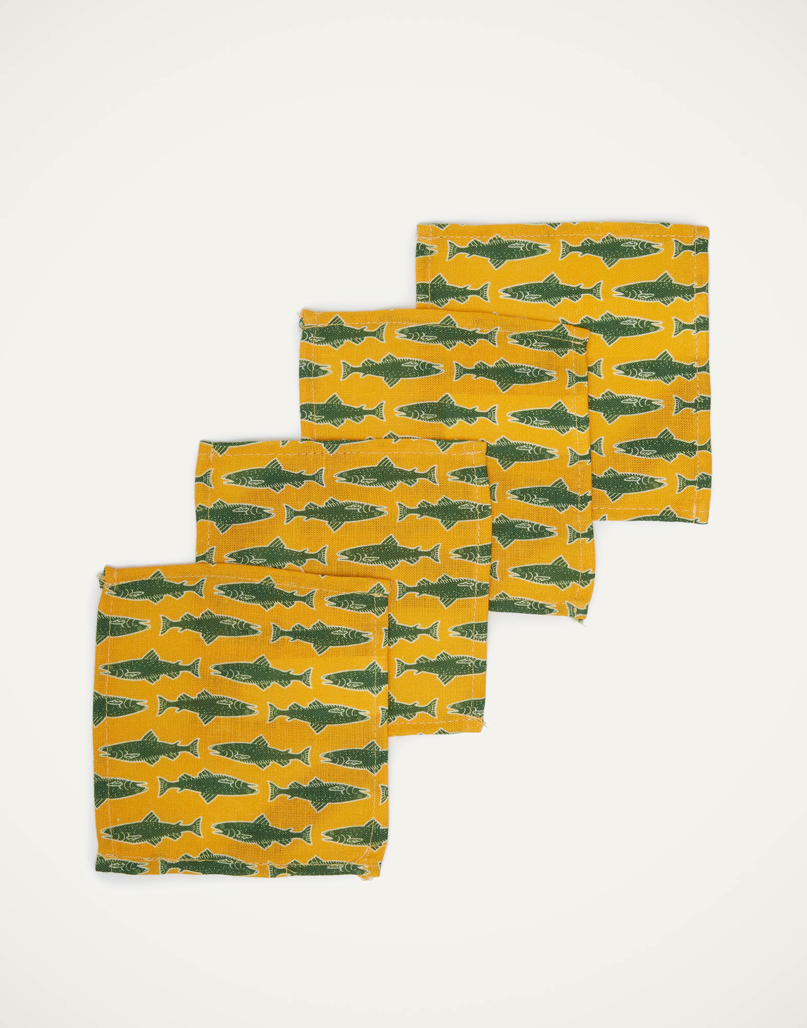 La DoubleJ Small Napkins Set Of 4 Como Fish Yellow Small NAP0007LIN005CMF0006