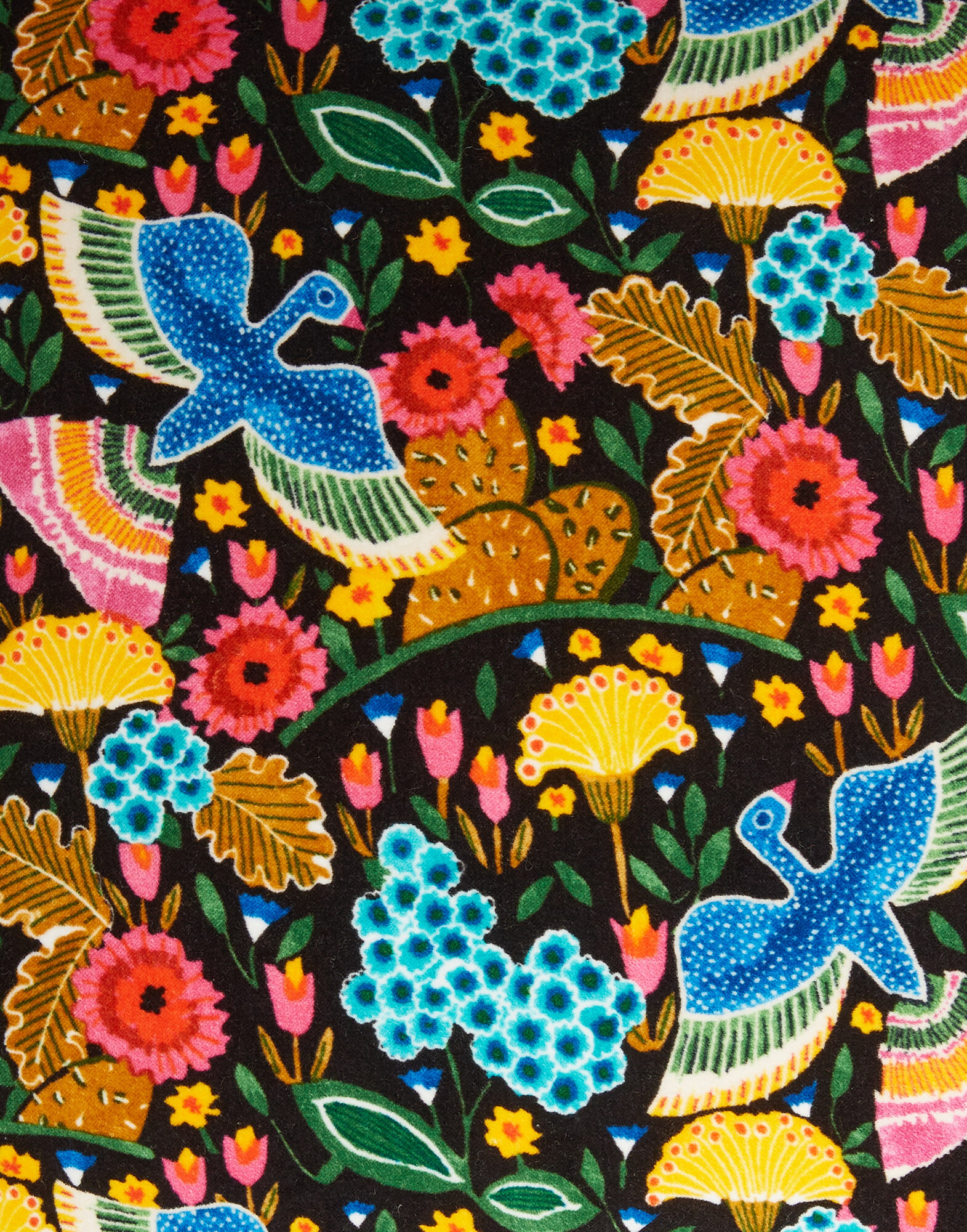 La DoubleJ Velvet Cushion Colombo Black CUS0012COT060COL06BL01