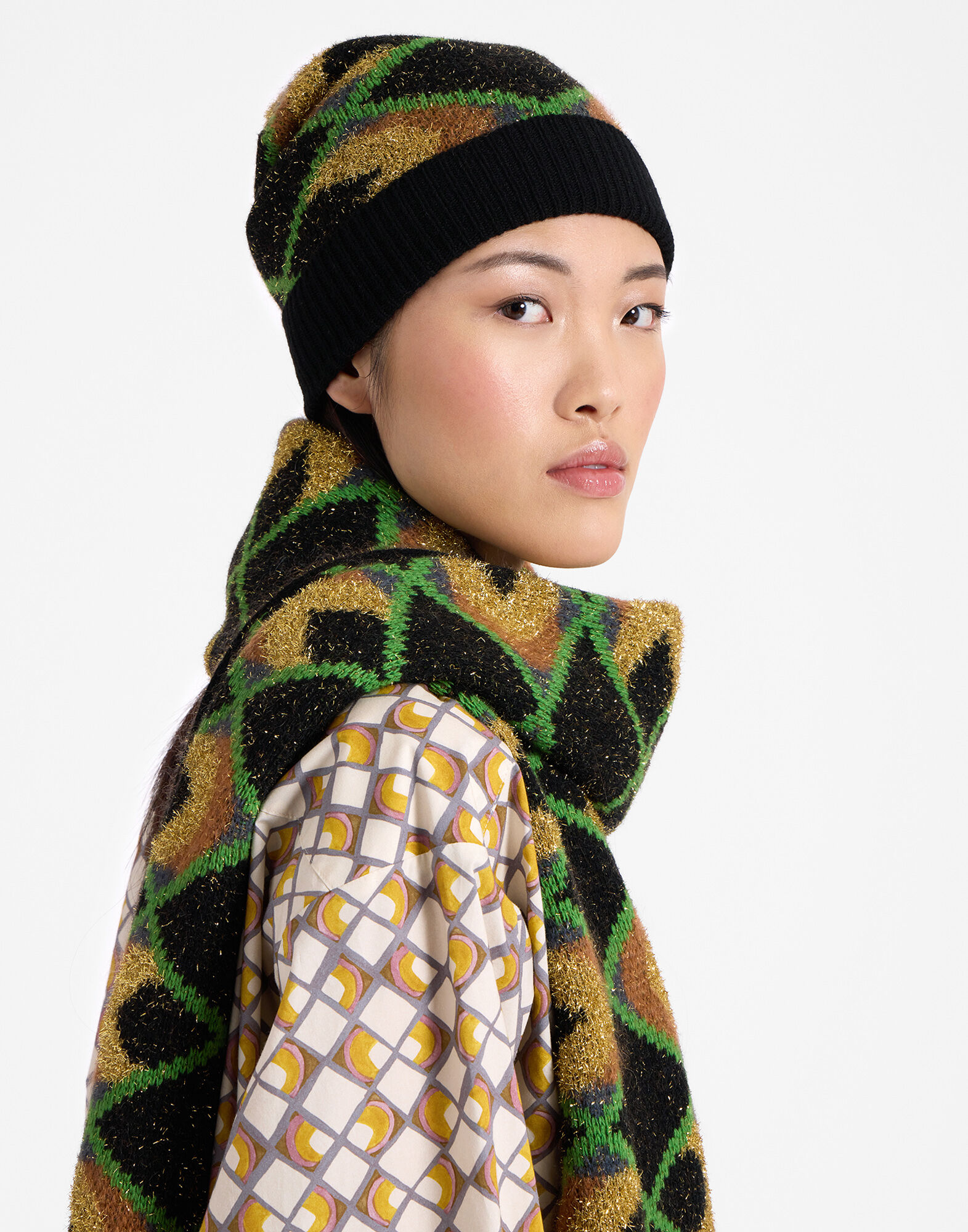 La DoubleJ Half-Light Hat Half-Light Black HAT0032KNI132VA305BL01