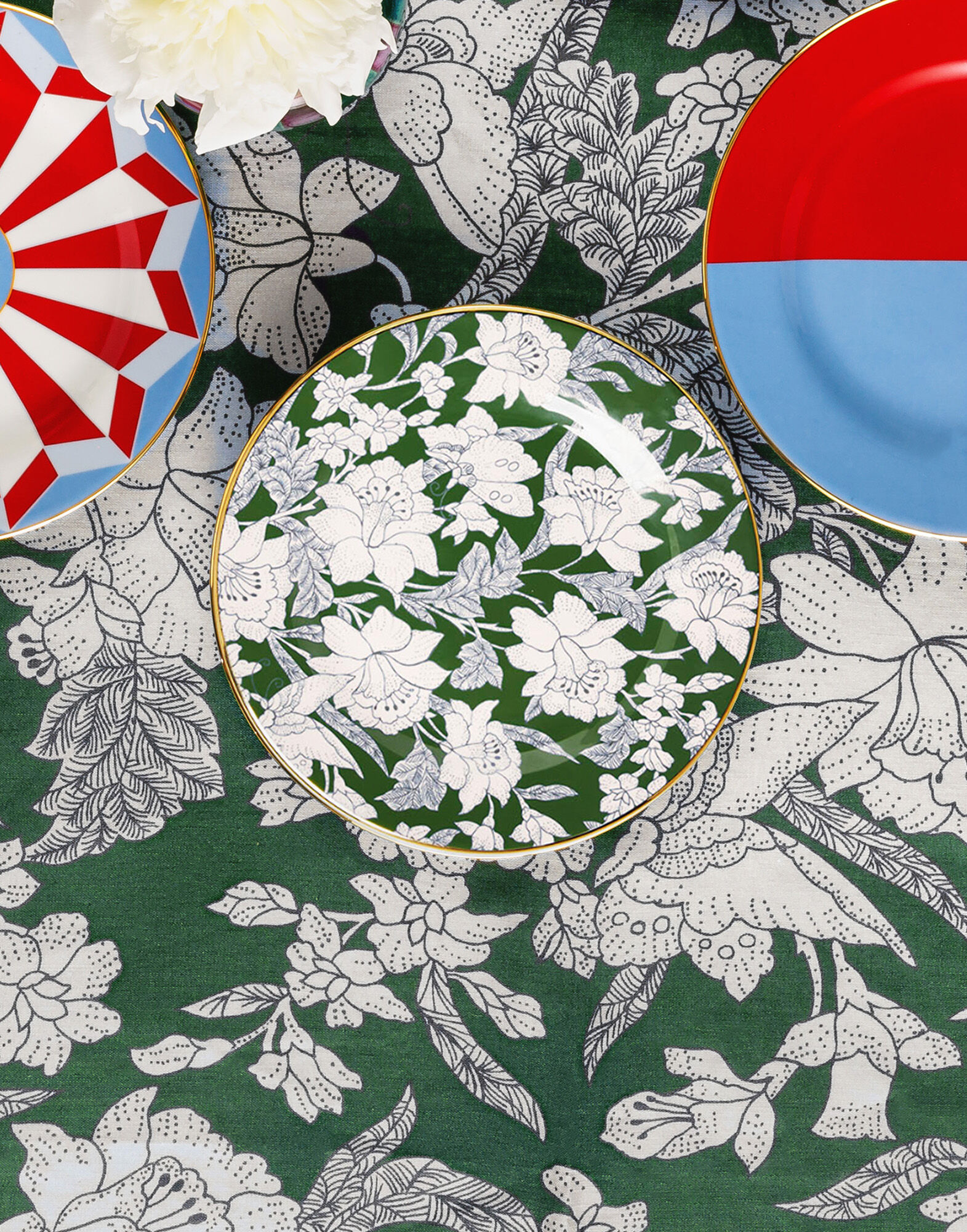 La DoubleJ Dessert Plates Set Of 2 Lilium Avorio DIS0063CER001LIL0008