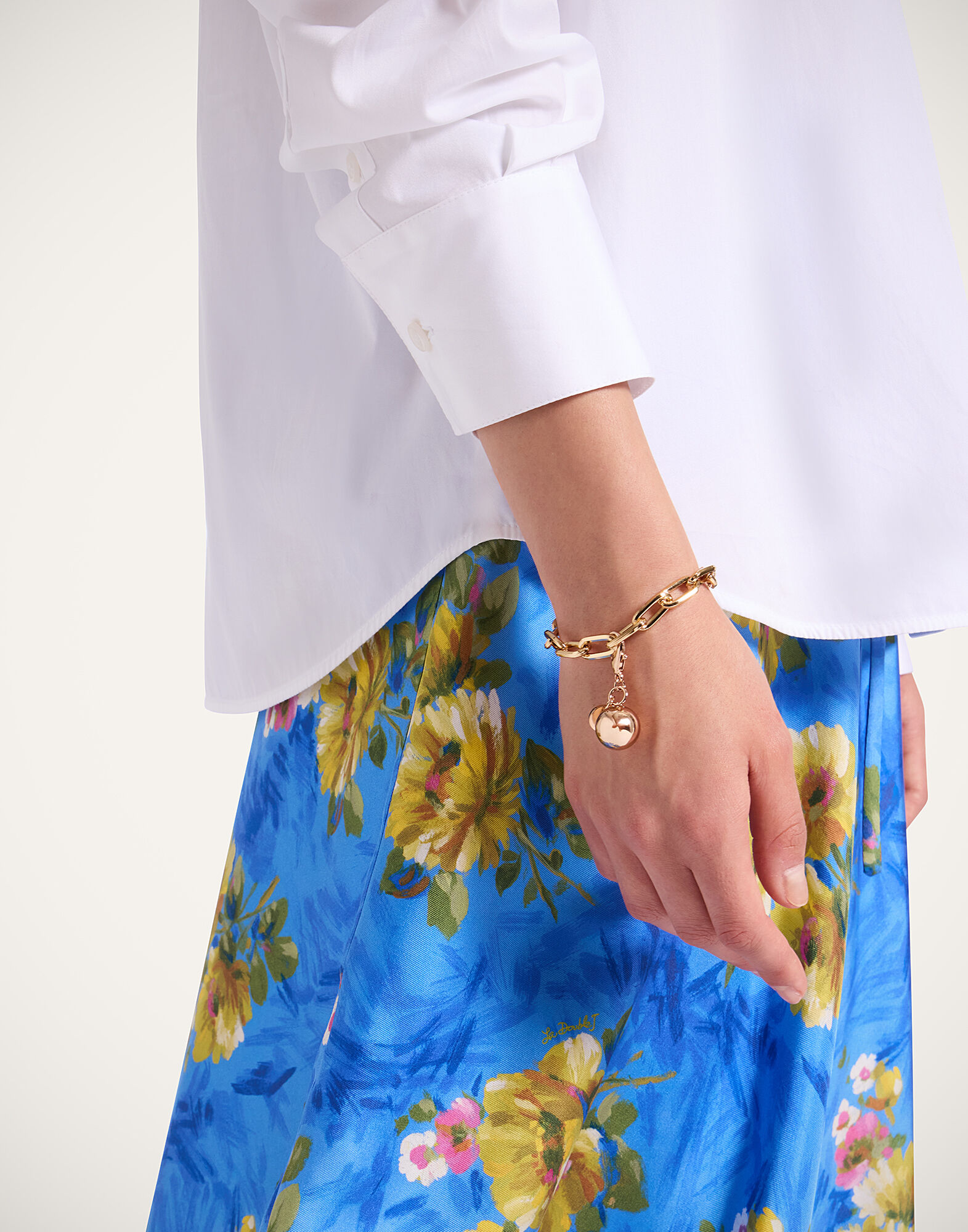 La DoubleJ Bell Charm 24k Gold Plate CHM0015BRA003SOLIDYE05