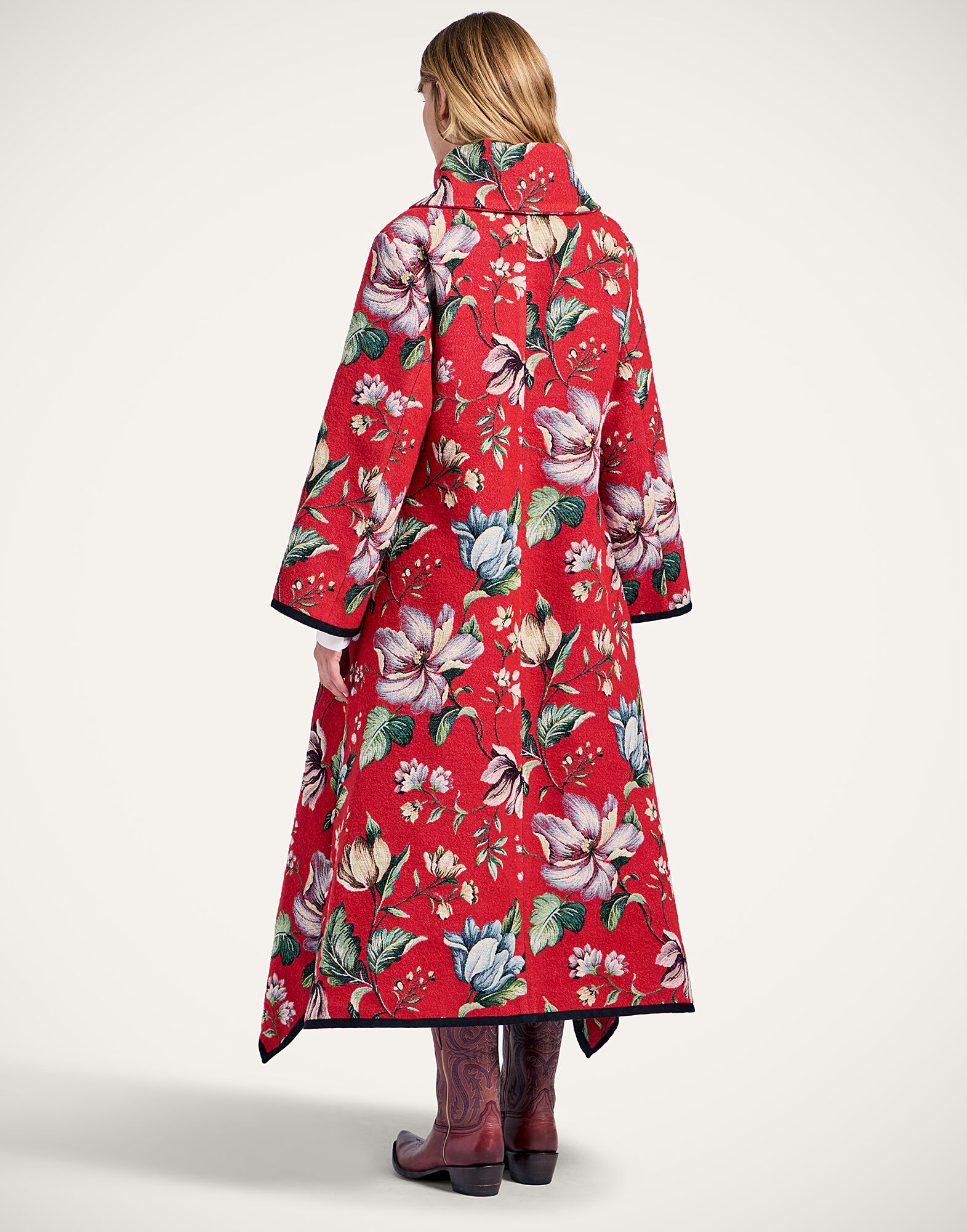 La DoubleJ In My Power Coat Honolulu Red JAC0143JCQ117HON01RE01