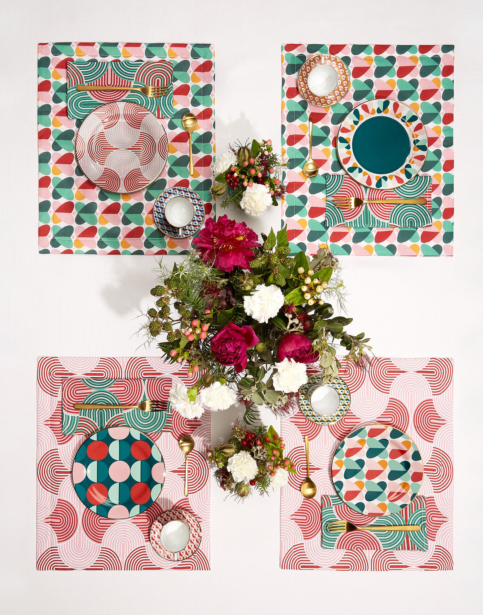 La DoubleJ Large Napkins Set Of 2 Slinky Verde NAP0006LIN001SLI0005