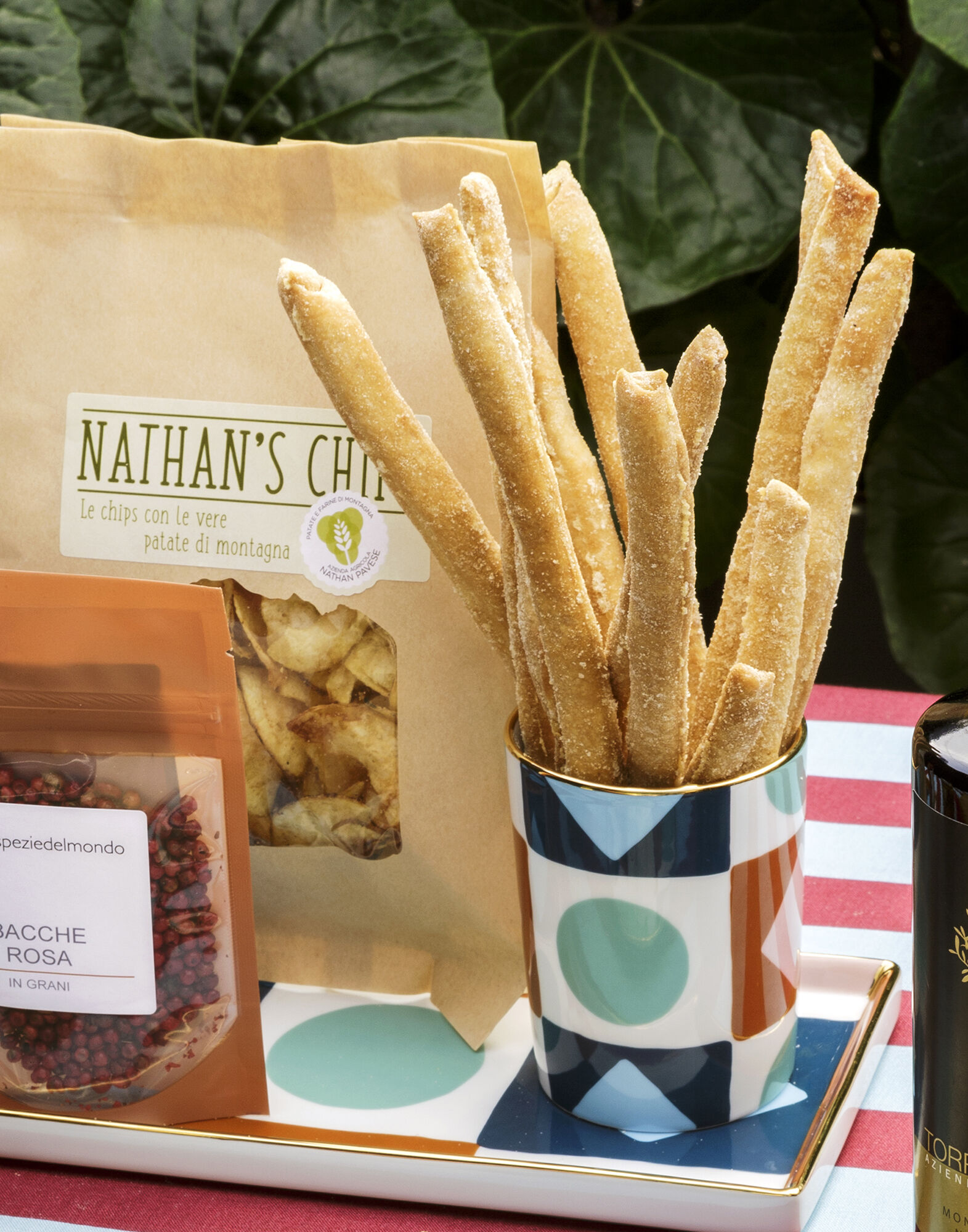 La DoubleJ Decorative Cup Diamond Dots VAS0008CER001CHA0004