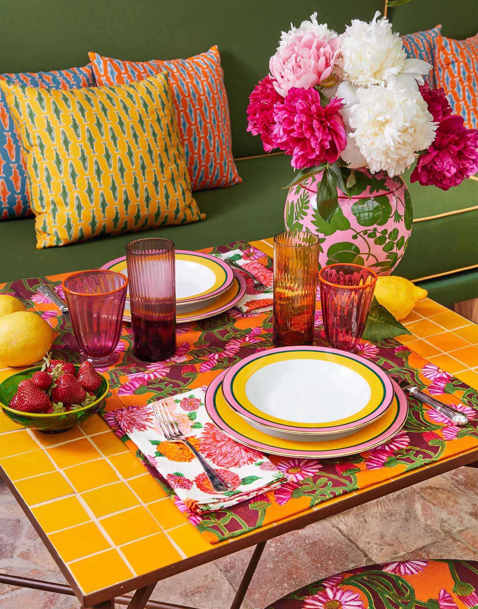 La DoubleJ Placemat Set Of 2 Bright Blooms TBM0001LIN005BRB0001