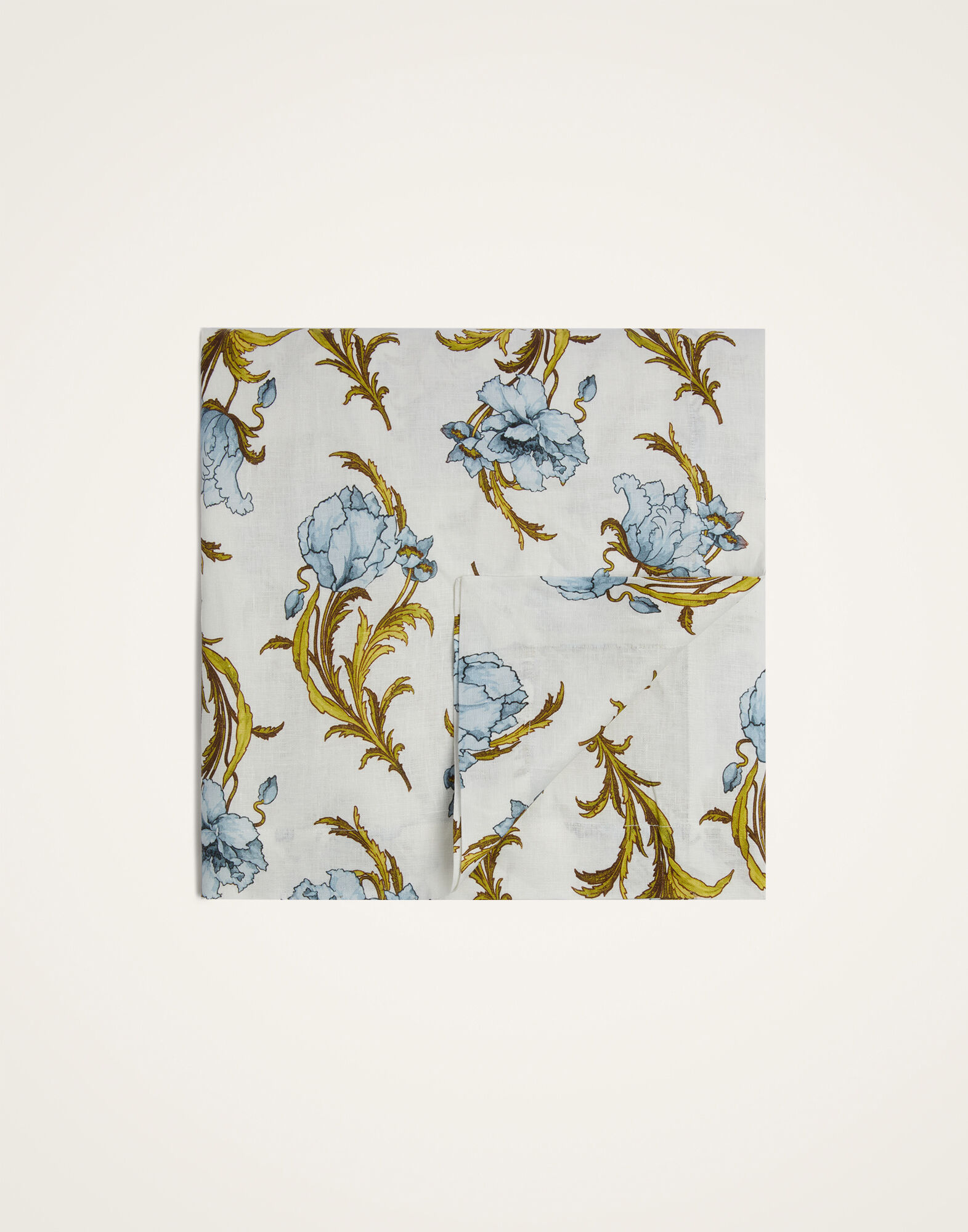 La DoubleJ Large Tablecloth Nymph Bloom Light Blue TBC0018LIN008NYB01BU01