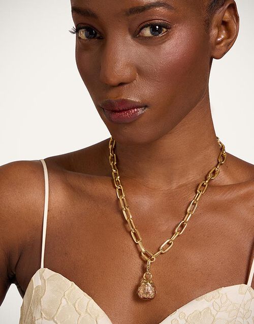 La DoubleJ Lady Scarab Charm 24K Gold Plate & Rhinestone CHM0022MET002SOLIDPI01