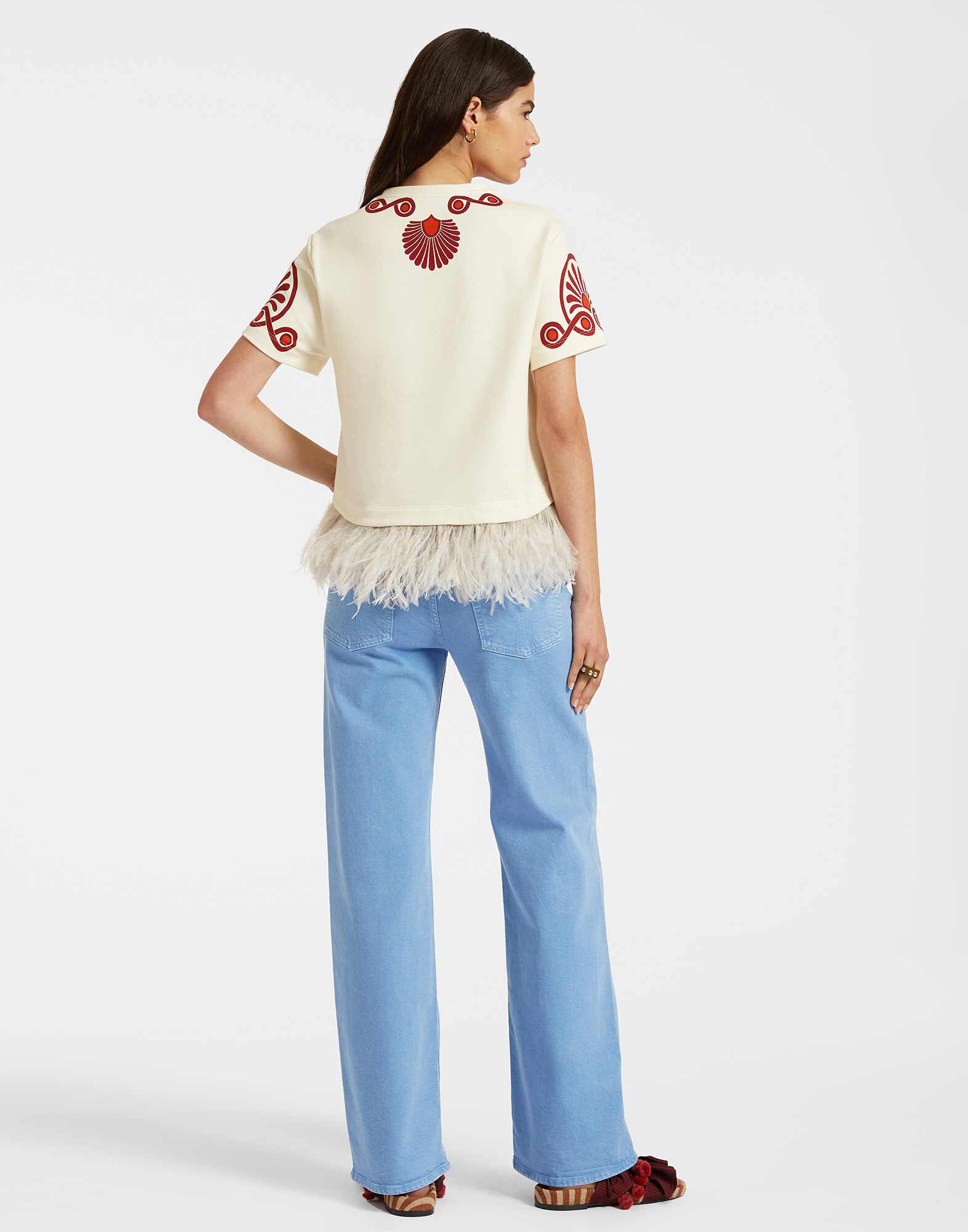 La DoubleJ La Scala Tee Medallion Plac&eacute;e Cream TSH0038JER040MED01WH03