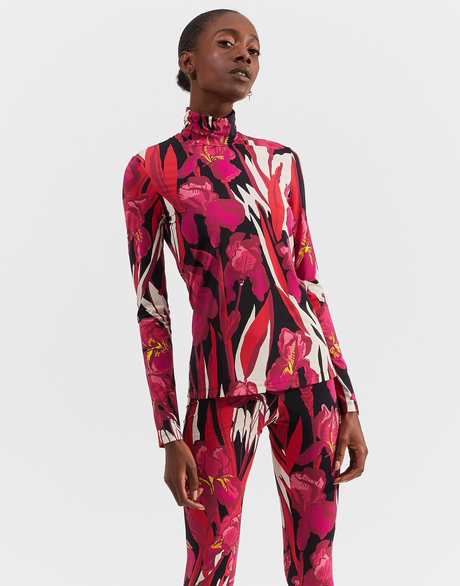 LaDoubleJ Turtleneck Iris Rosa SHI0030JER005IRI0002