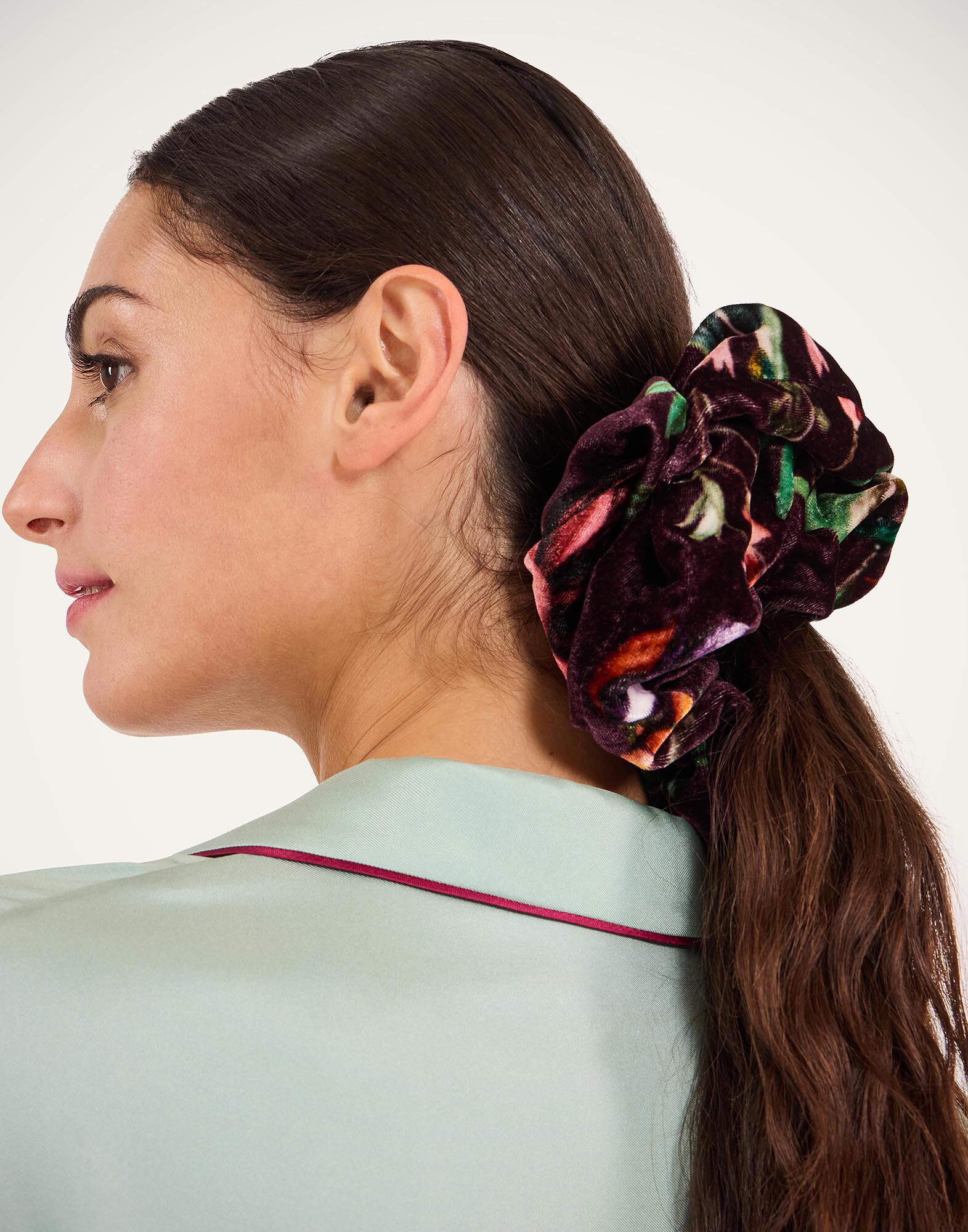 La DoubleJ Giga Scrunchie Zooflora Burgundy SCR0003VEL018ZOF02RE02