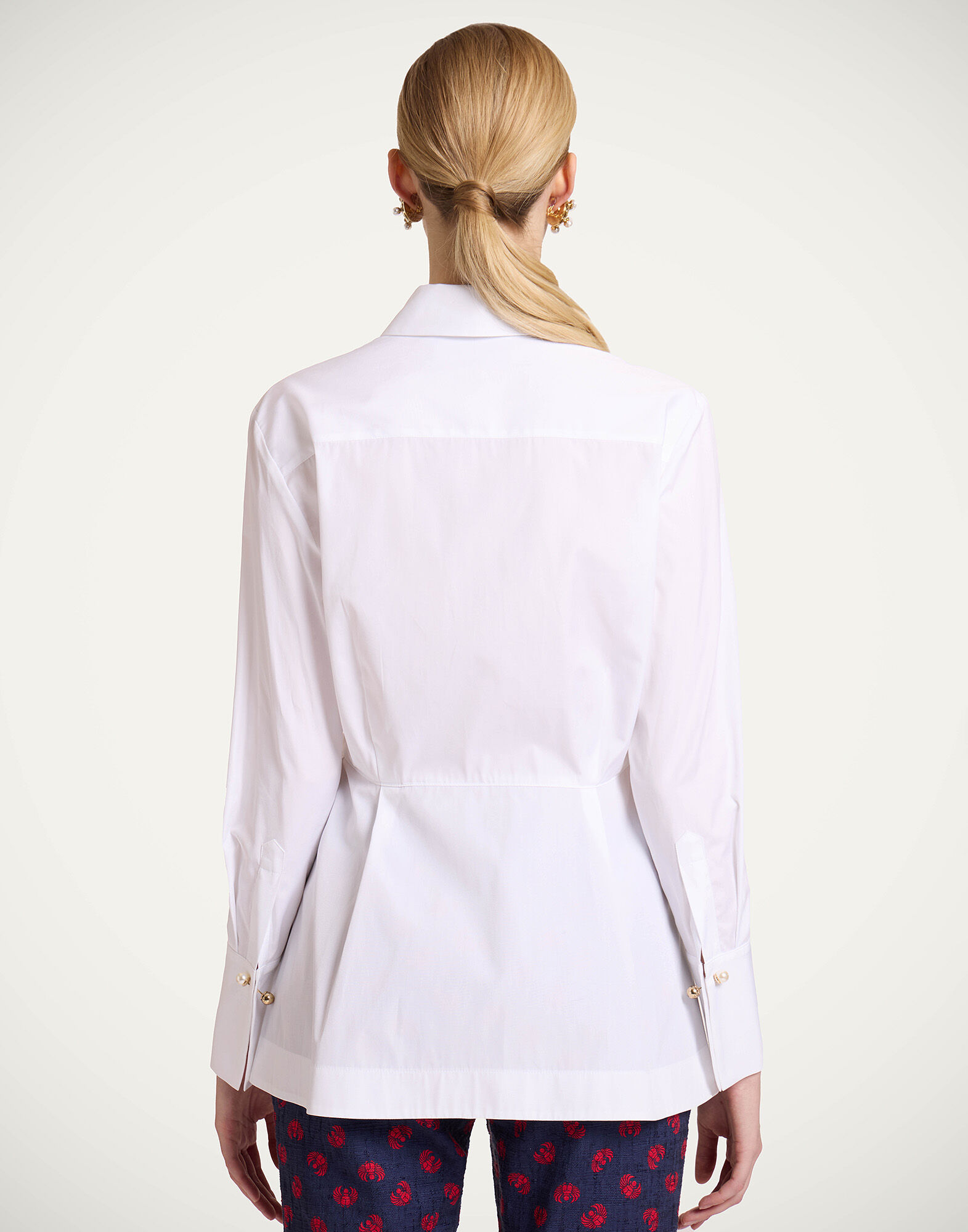 La DoubleJ Iris Shirt Solid White SHI0113COT064SOLIDWH01