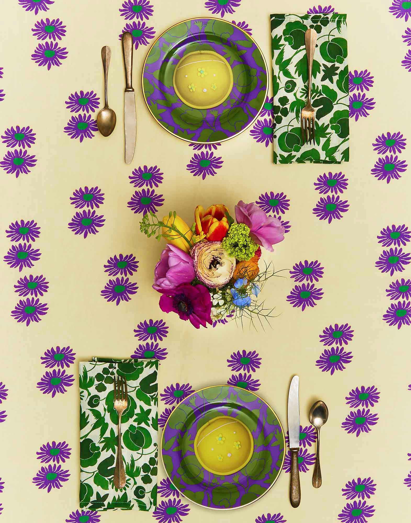 La DoubleJ Large Napkins Set Of 2 Wildbird Verde Small NAP0006LIN001CER0021