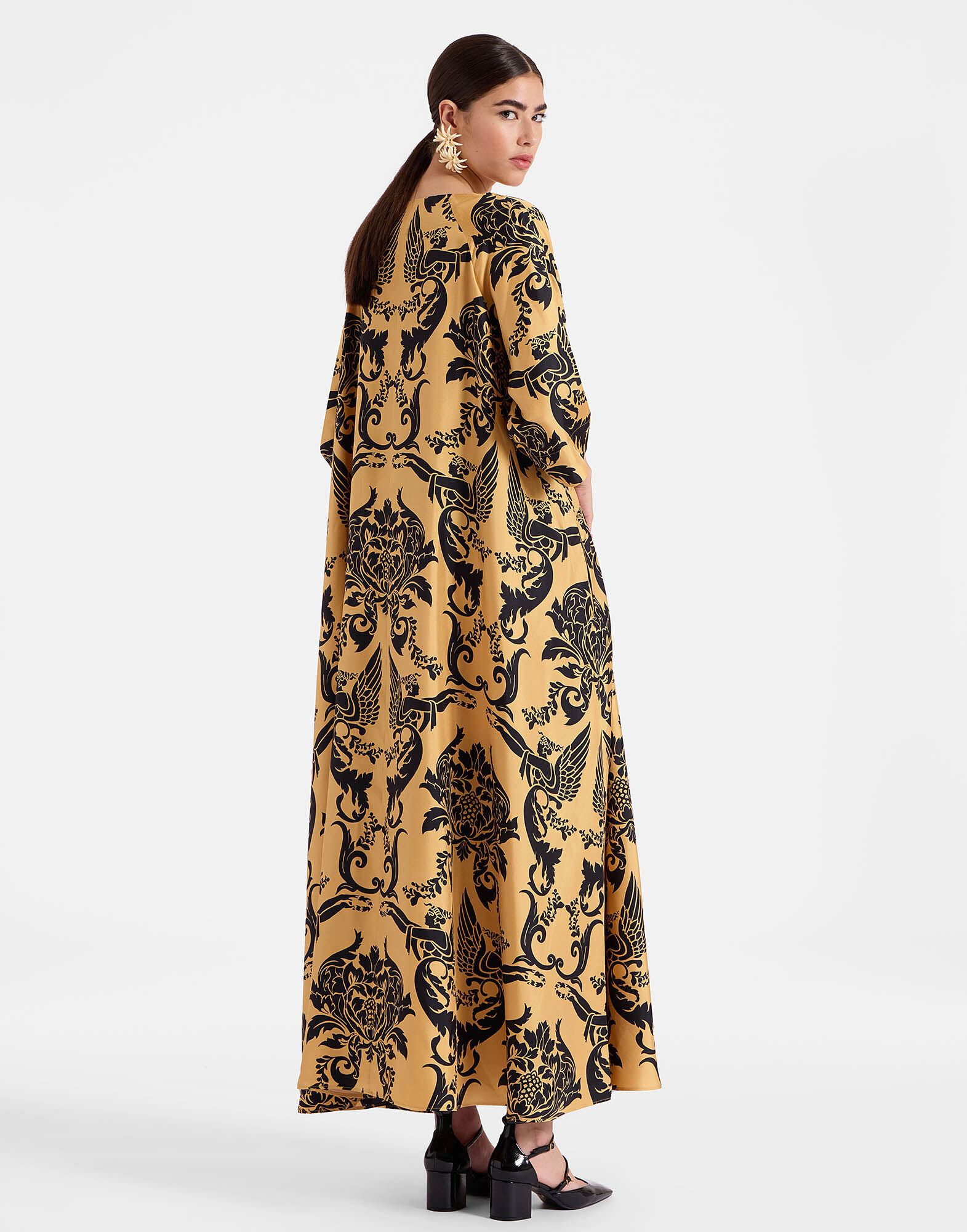 La DoubleJ Muumuu Dress Round Neck Cherubs Gold DRE0370SIL001CRB01YE05