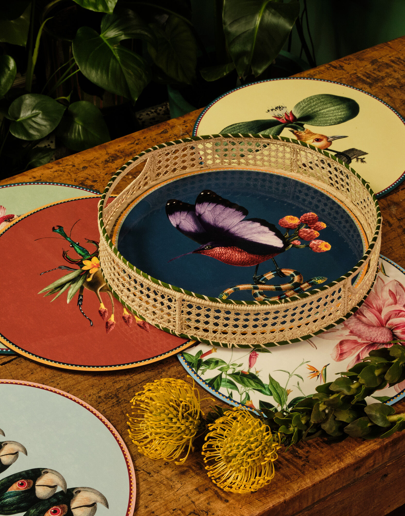 La DoubleJ Disk Placemat Birdbloom Ivory PMT0016CRK001BIB01WH04