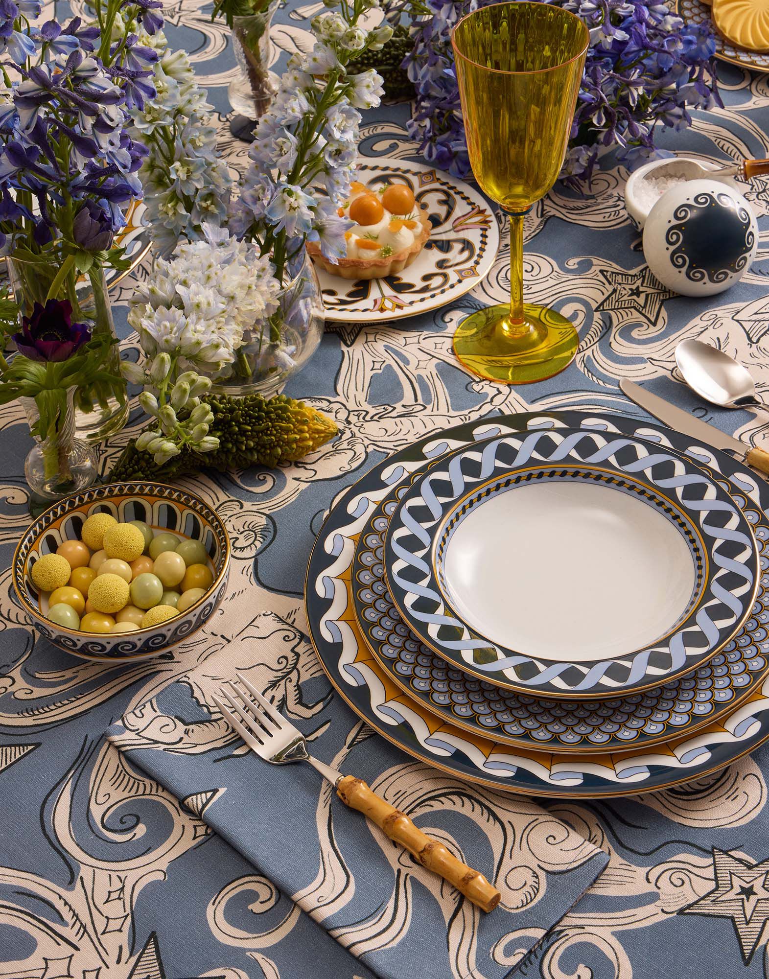 La DoubleJ Charger Plate Poseidon DIS0051CER001PDS0001