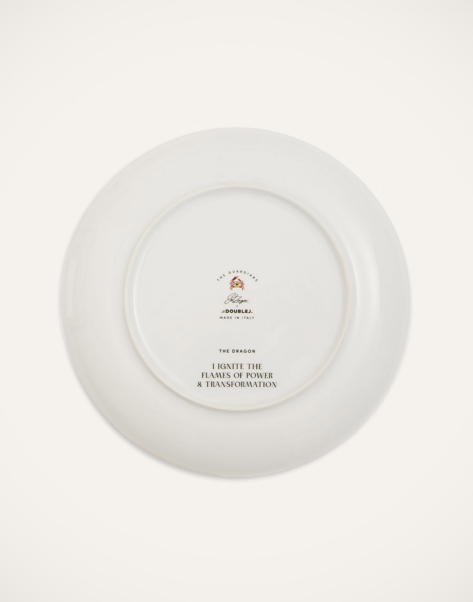 La DoubleJ Decorative Plate The Dragon Midnight Blue DPL0001CER001DRG01BU04