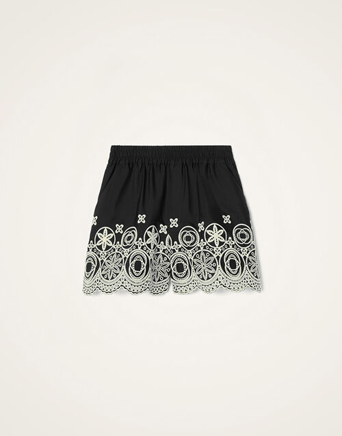 La DoubleJ Pull-Up Shorts Eclipse Solid Black TRO0161SAN006ECL03BL01