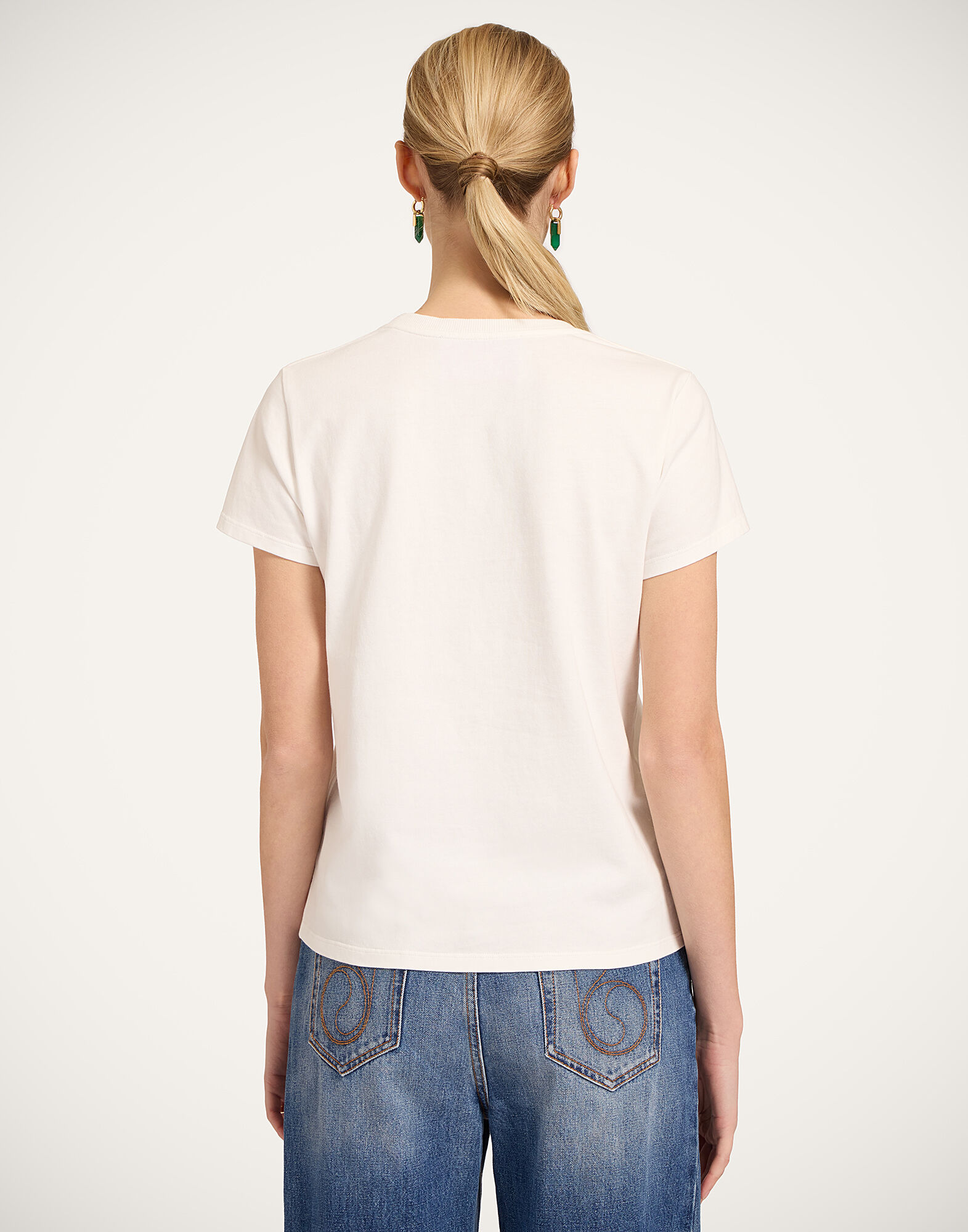 La DoubleJ High Tee Shirt Parrotstem Ecru TSH0069JER079PAS02BR05