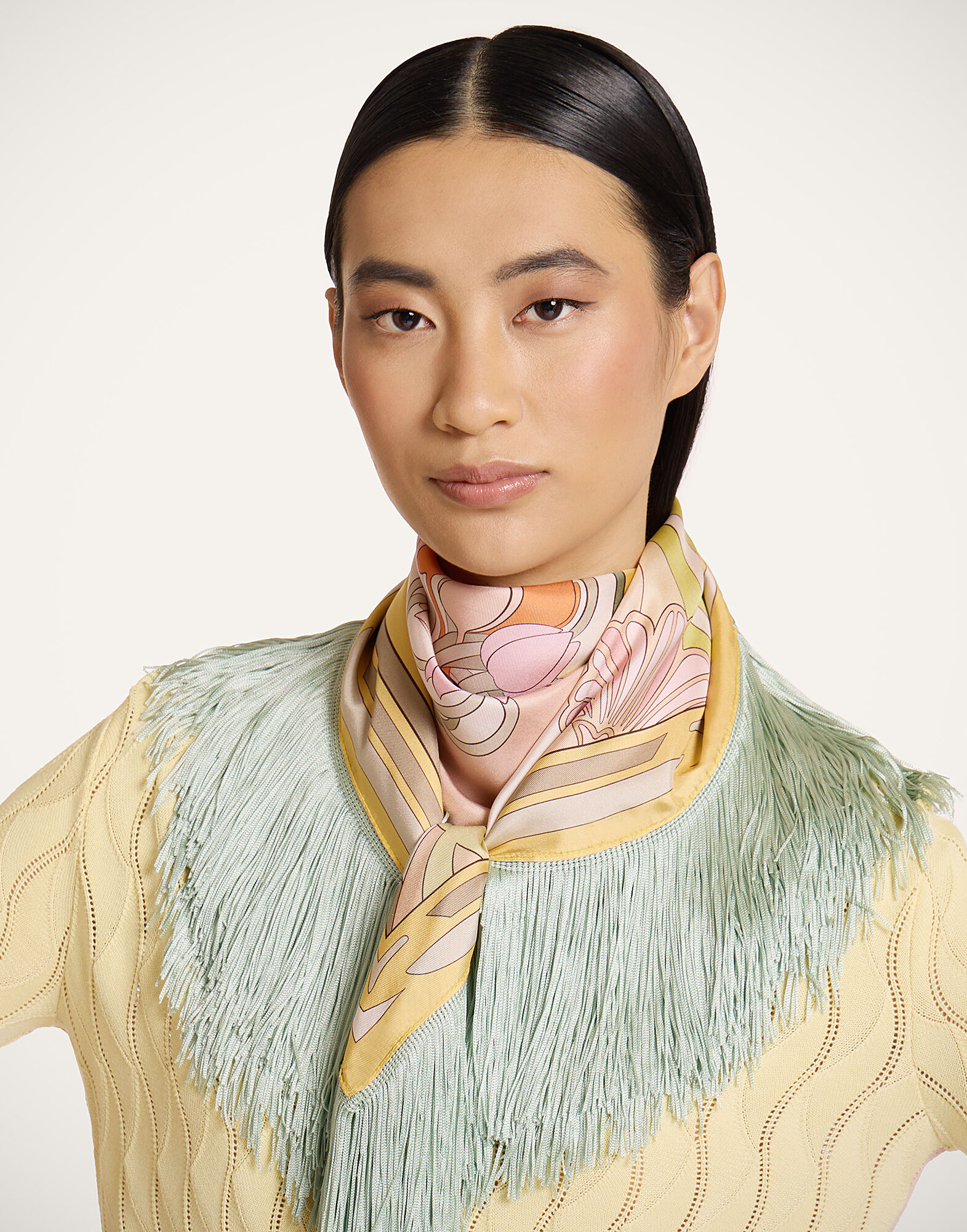 La DoubleJ Reversible Fringe Foulard 90 Tulip Plac&eacute;e Green SCA0073SIL006TUL08GR02