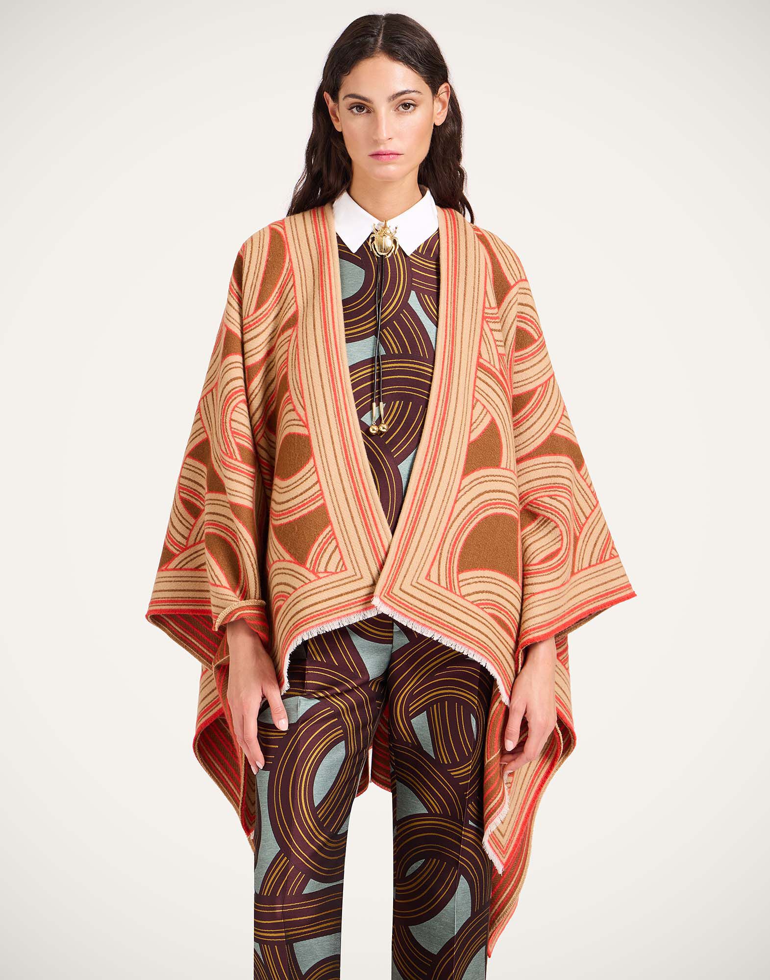 La DoubleJ Soul Poncho Montecarlo Plac&eacute;e Camel SCA0059WOL025MTC04BR01